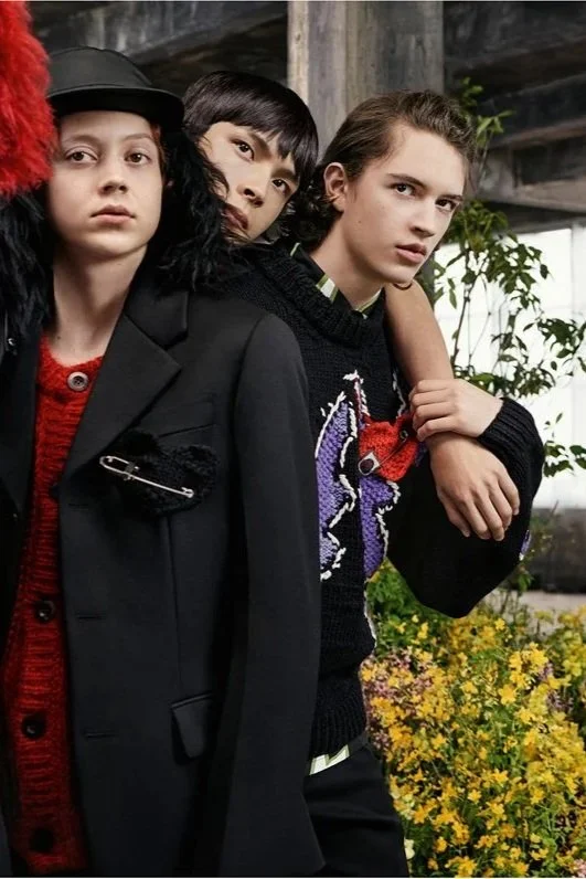 prada-fall-winter-2019-menswear-womenswear-campaign-4.jpg