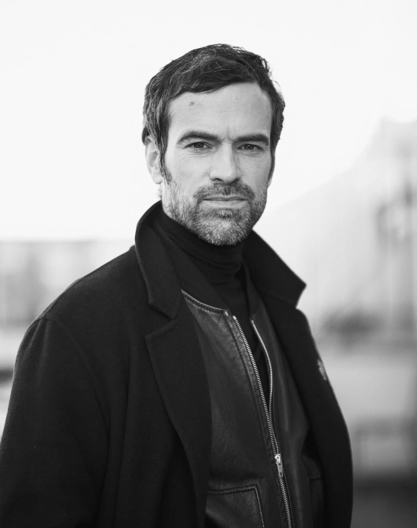 Romain-Duris-ITW-Edgar-photo-credit-Aleksei-Benuchi-3-e1701123910956.jpeg