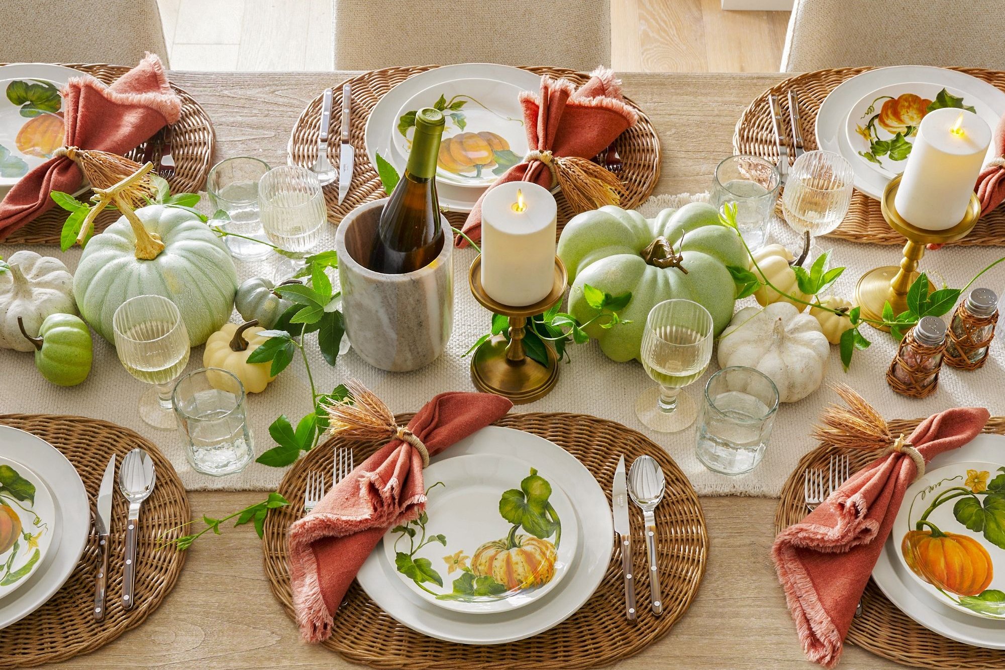 rustic_pumpkin_placesetting.jpg