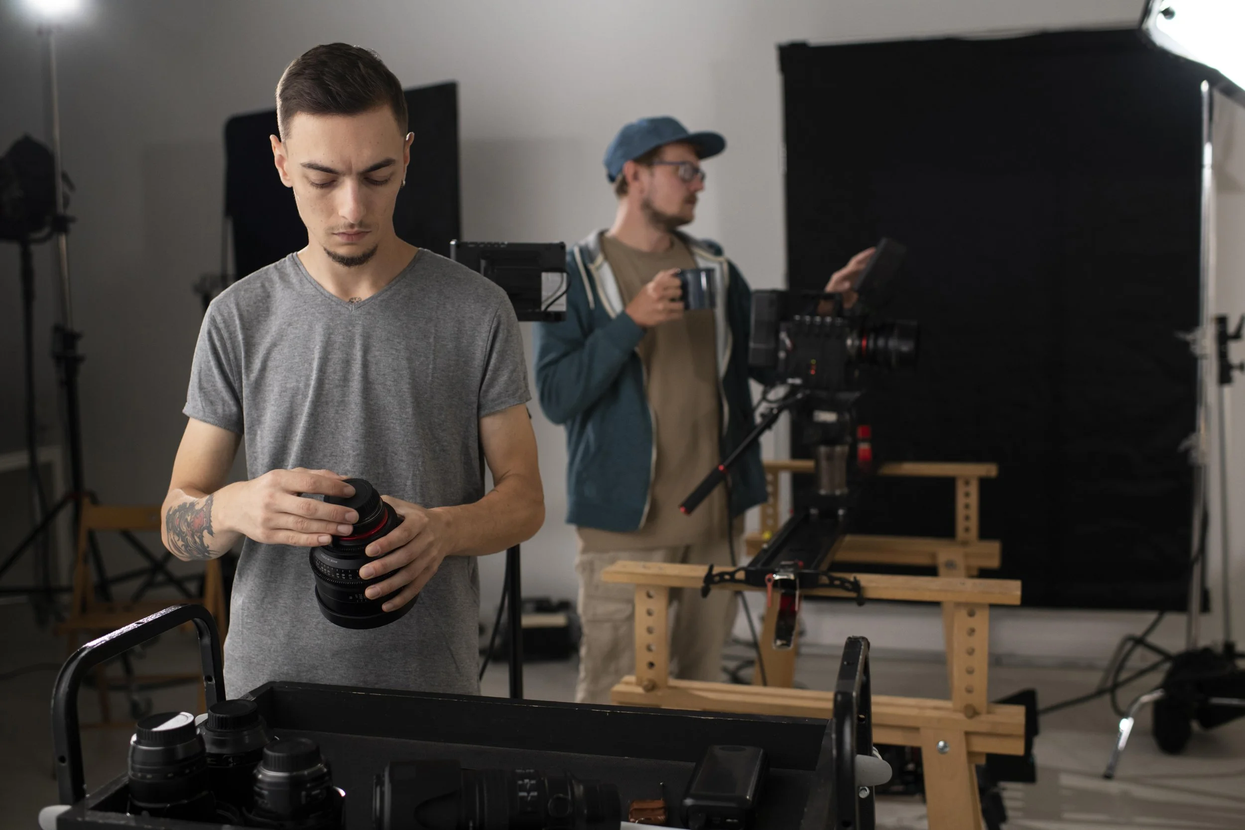 people-working-together-new-movie (1).jpg