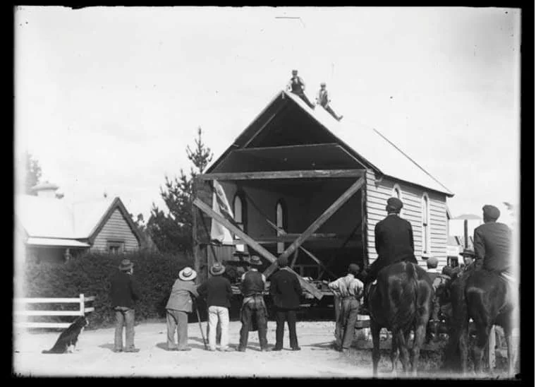 Forest Lodge under tow 1.jpg