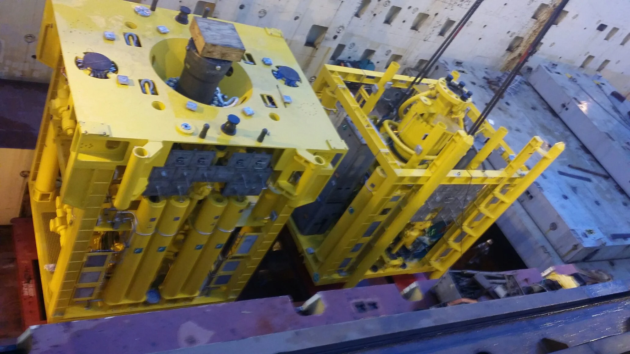 Transport NOV Stack from Cameron