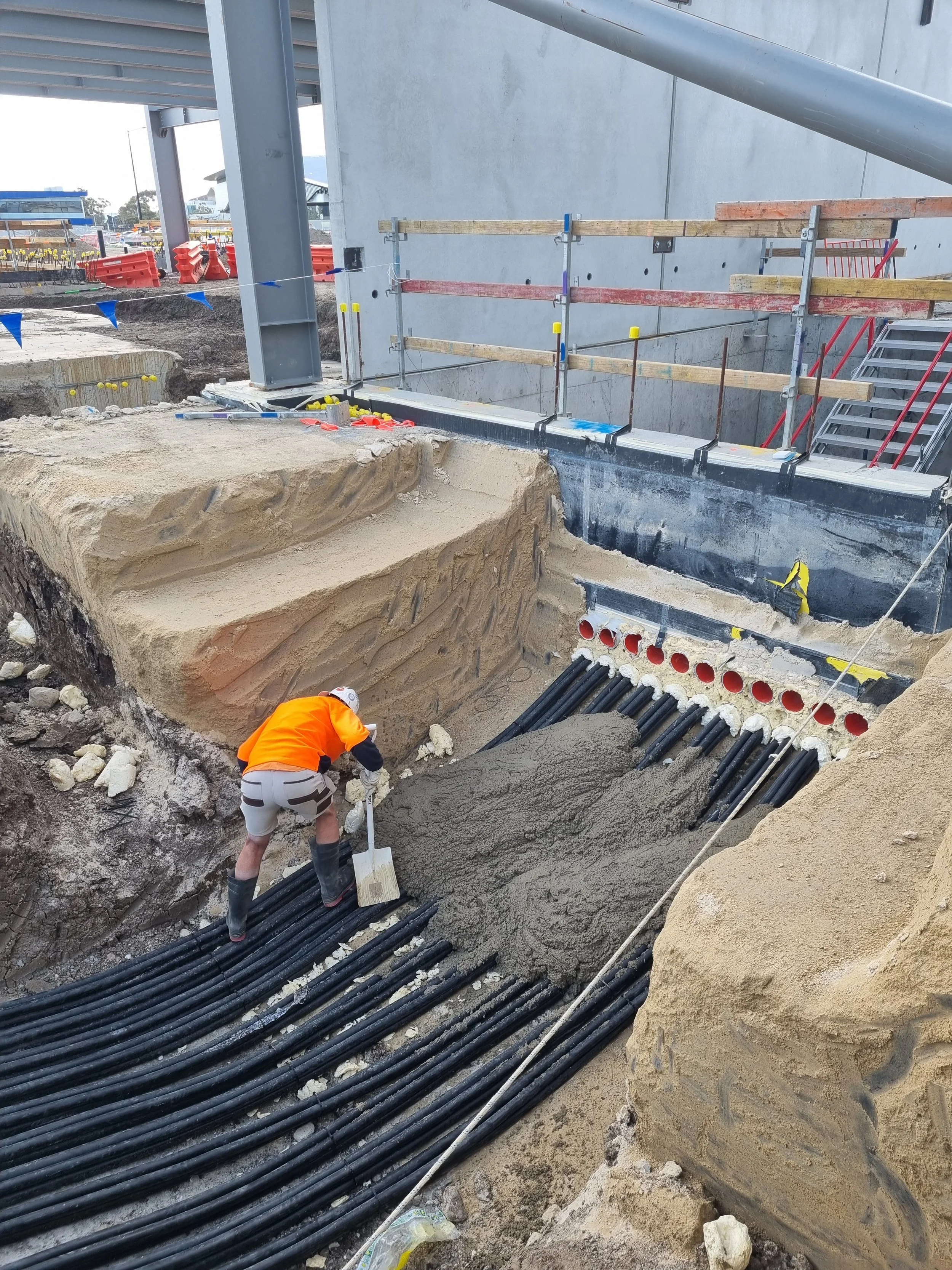 11 sets of 630mm2 Ali LV installed in open trench