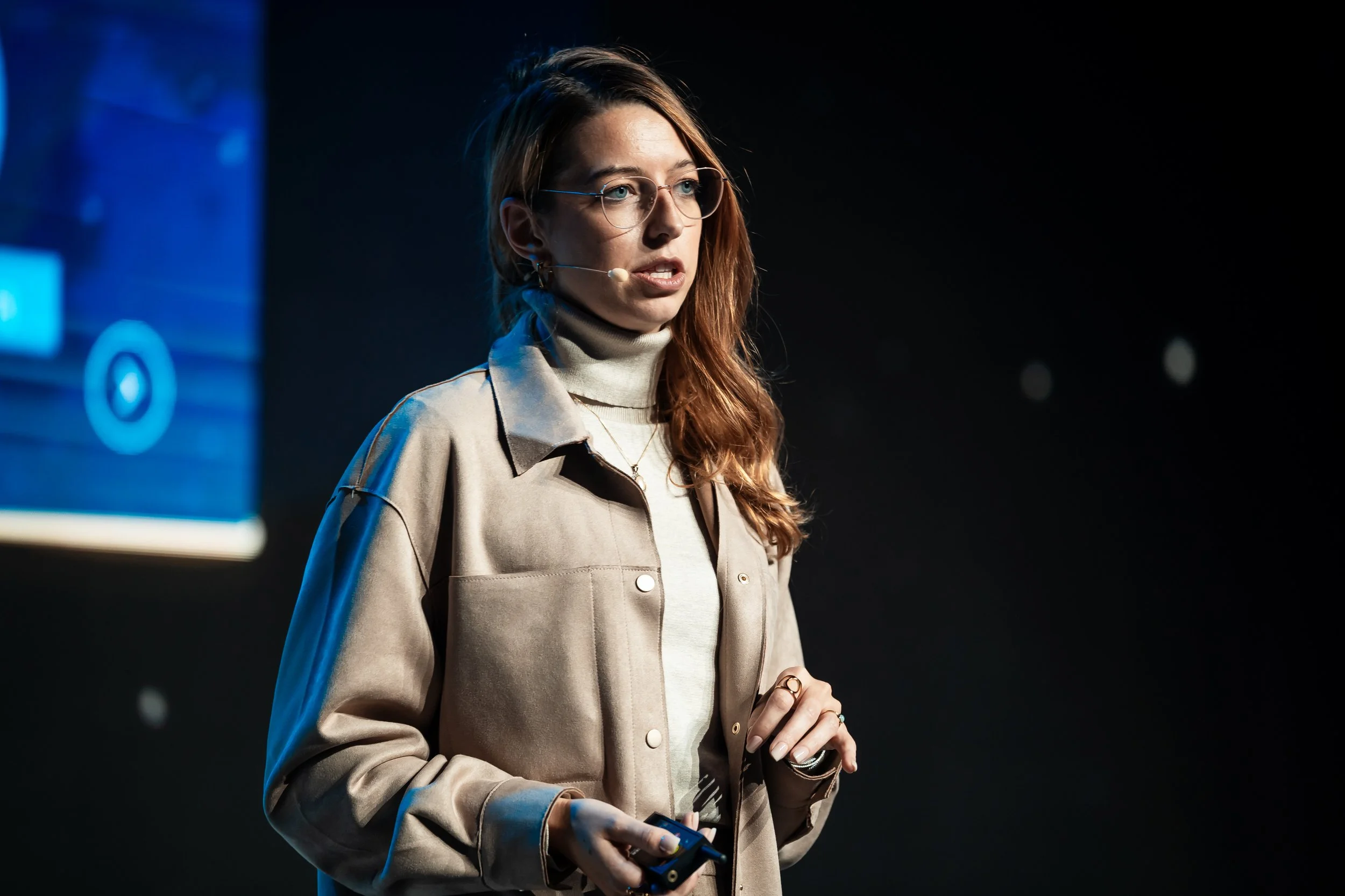 Tanja Schindler – Futuristin & Keynote Speaker - Connected24 - Kasachstan - Futures Mindset