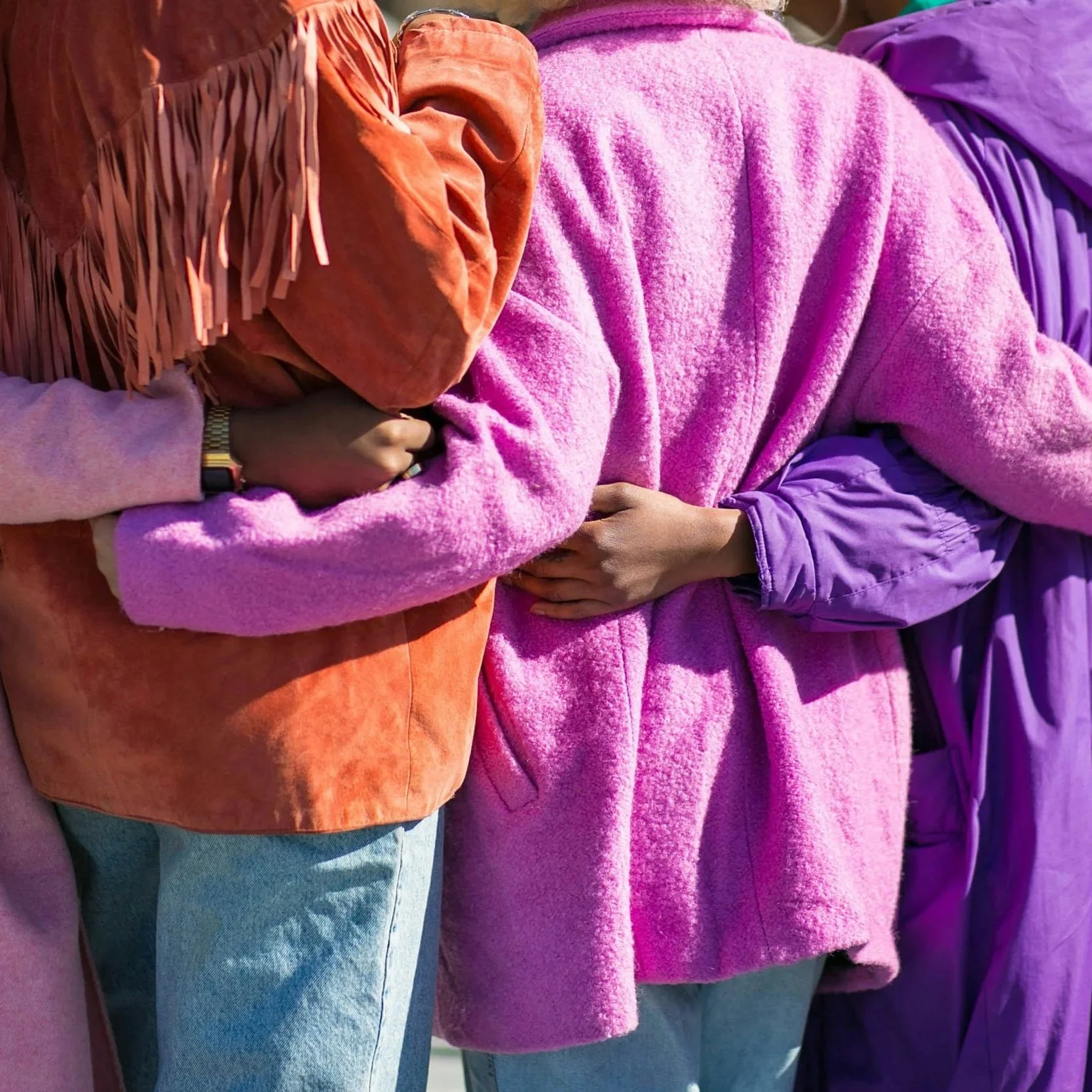 „The Future is Female“ bedeutet nicht Ausschluss, sondern Balance: eine Gesellschaft, die feminine und maskuline Führungsqualitäten bewusst verbindet.