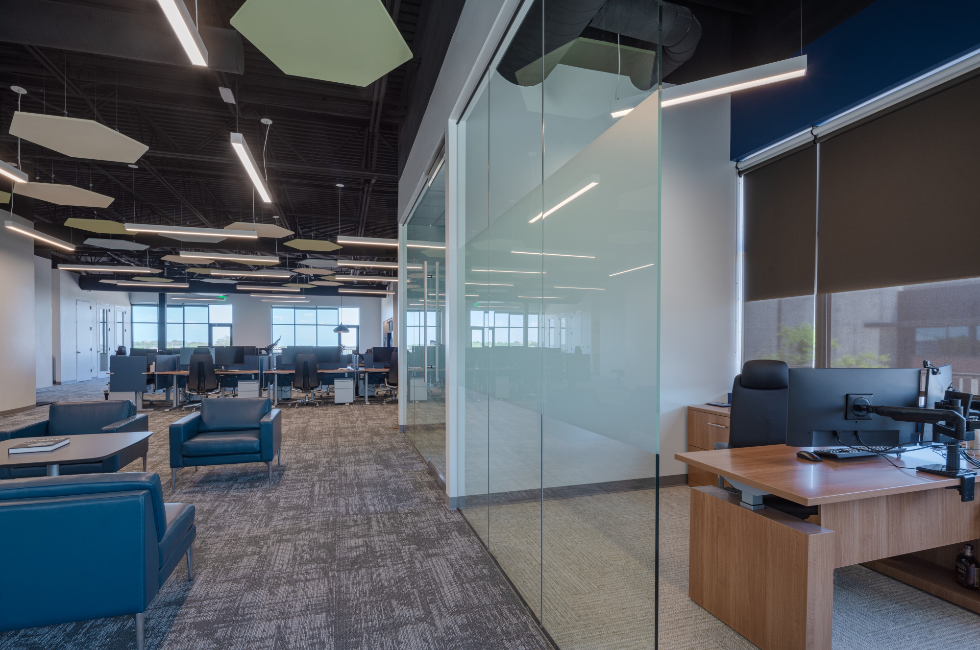 HILL COUNTRY ASSET MGMT - DSTX _RESOLVE 04