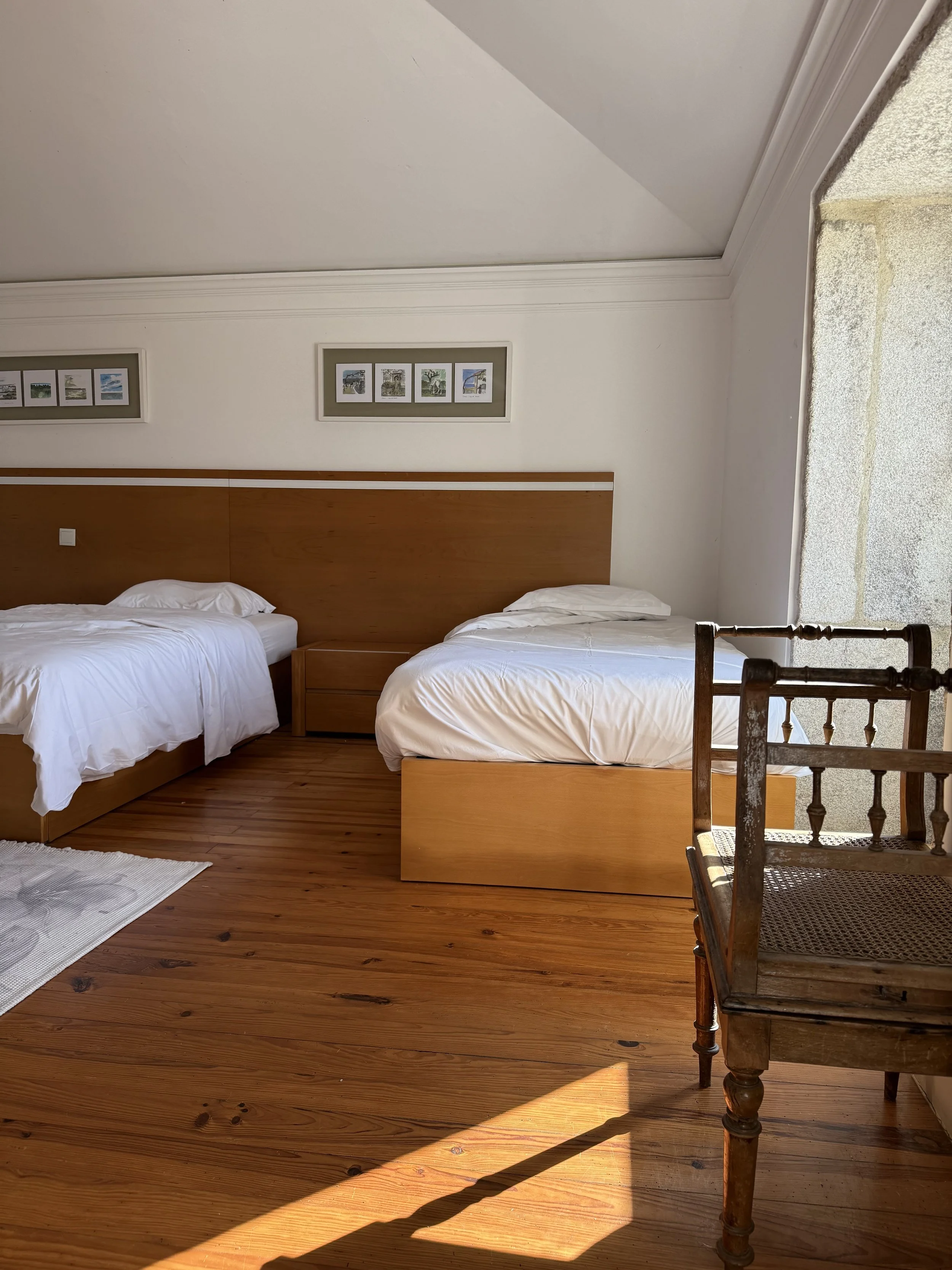 Showing the 3bed room at the retreat space
