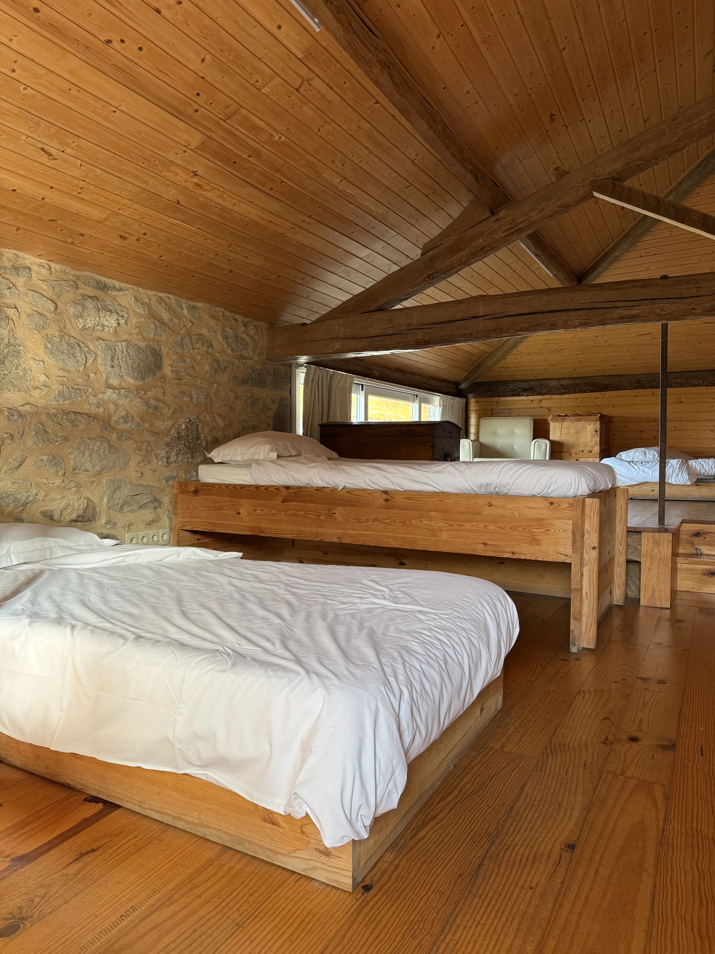 picture showing the beds in the retreat 6bed dorm