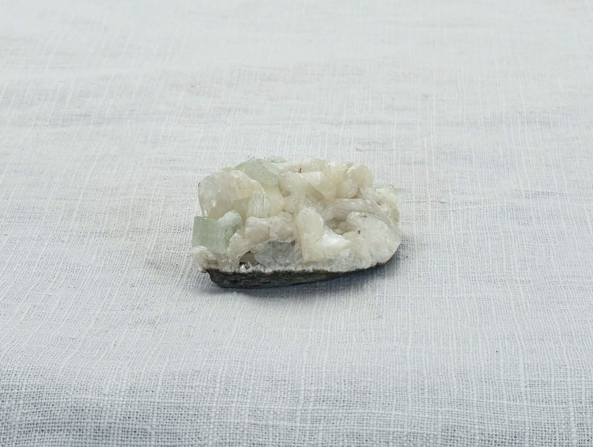 Aphphyllite+Zeolite+H+v3.jpg