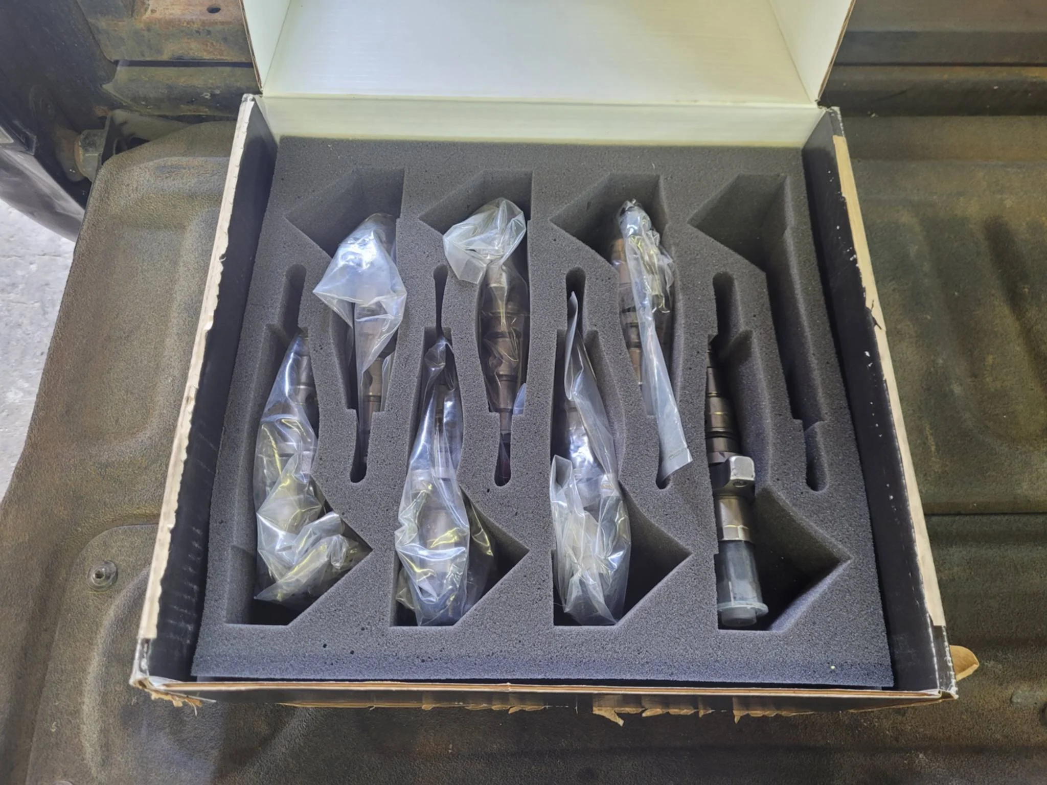 2004.5 to 2007 5.9 Cummins Injectors(325 - Reman)