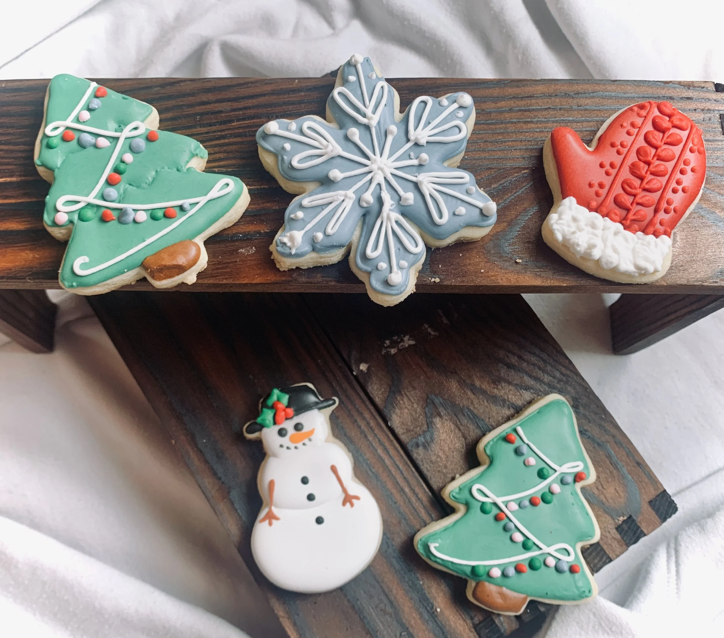 S&S Christmas 2025 - Set of 5.jpeg