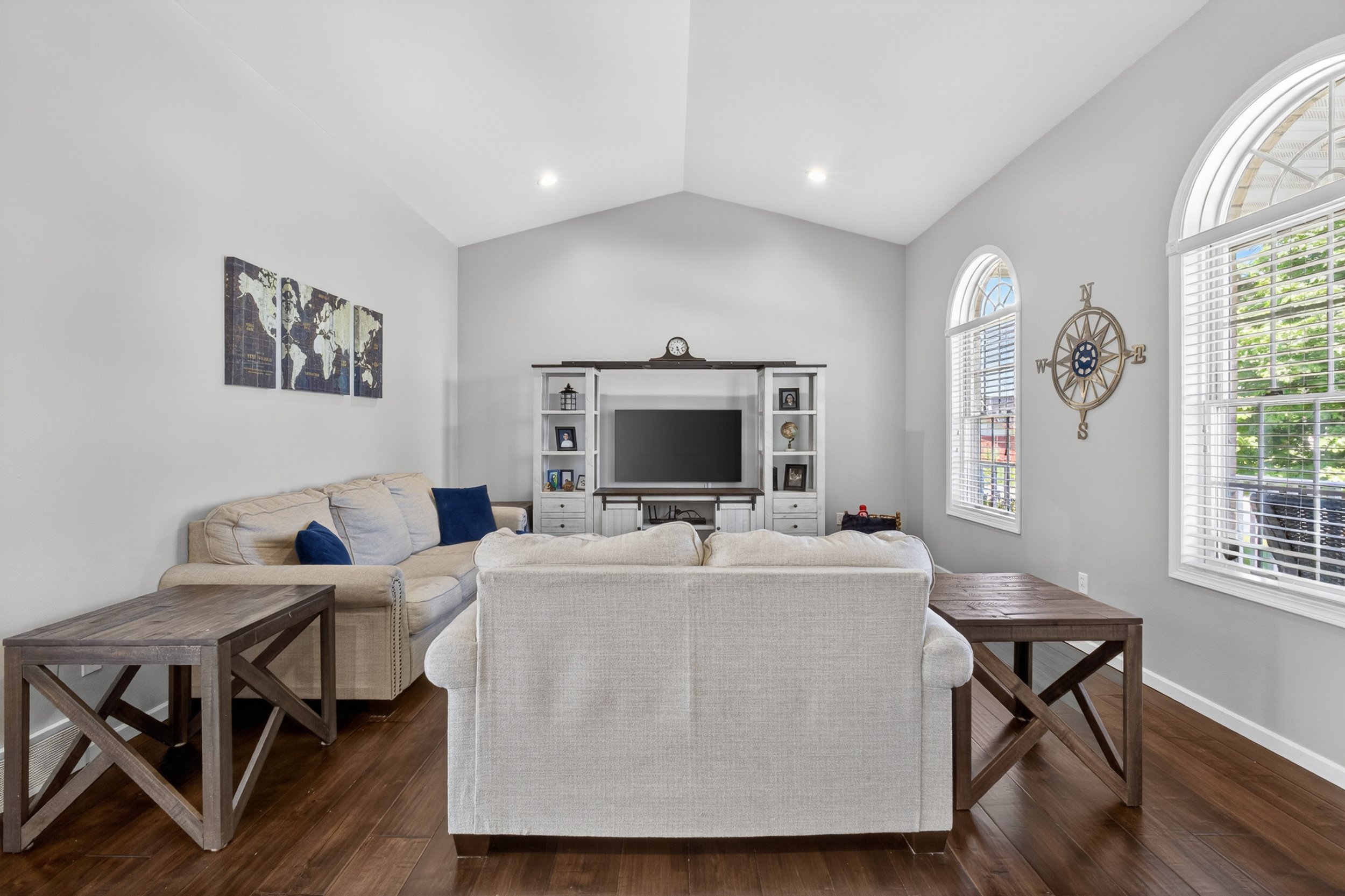 2505 19th St-31.jpg