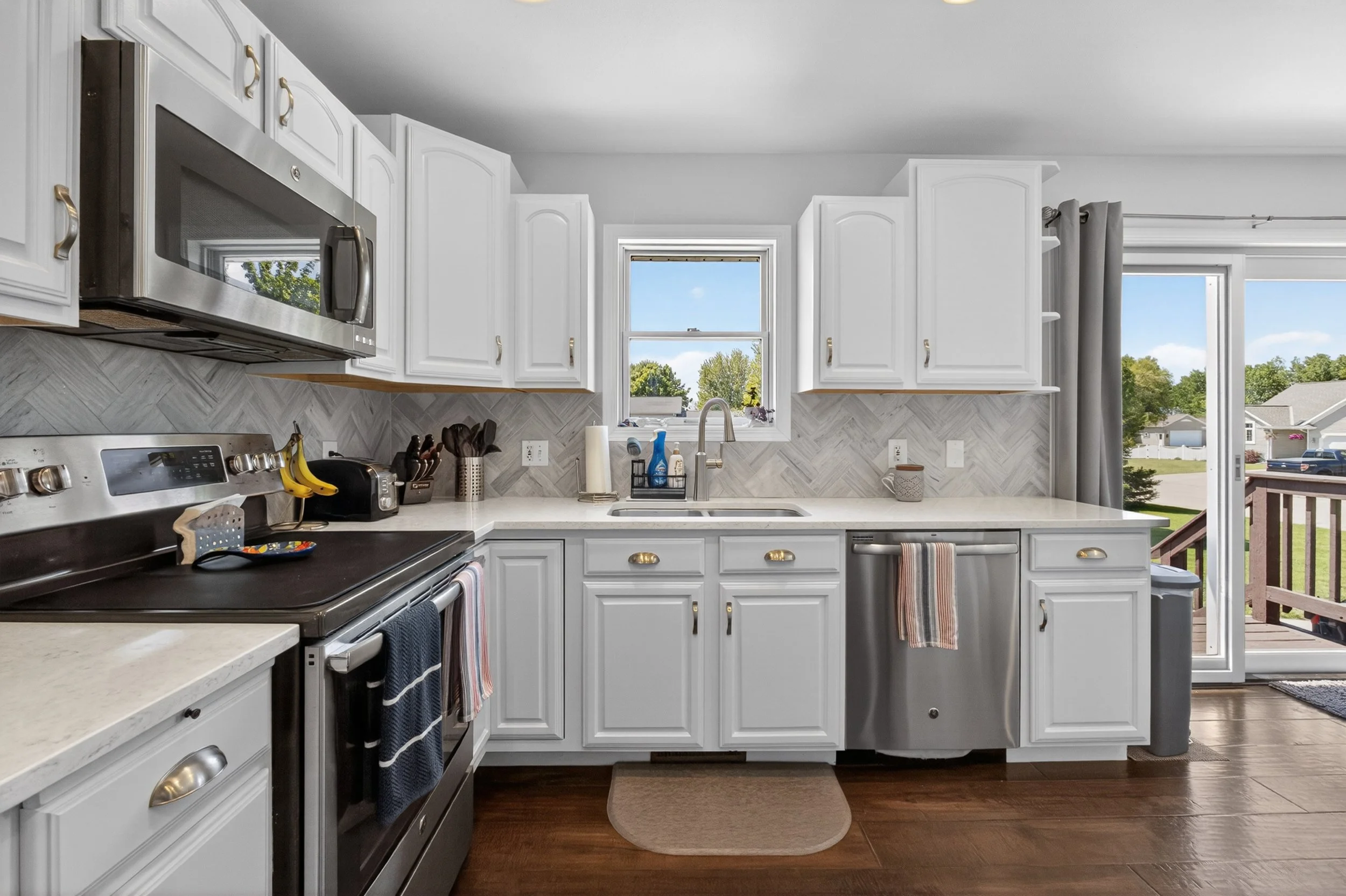 2505 19th St-25.jpg