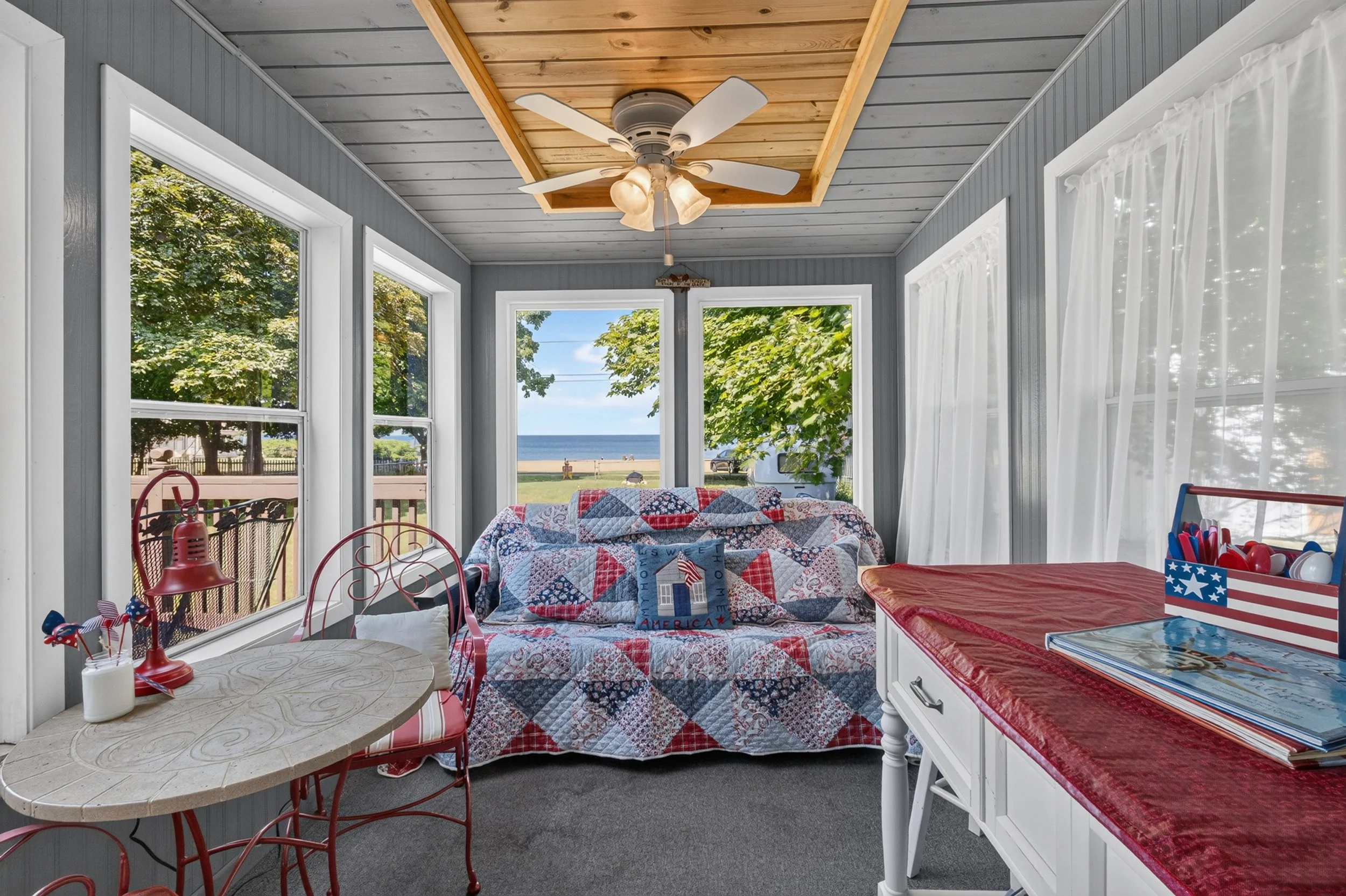 232 1st St. -097.jpg