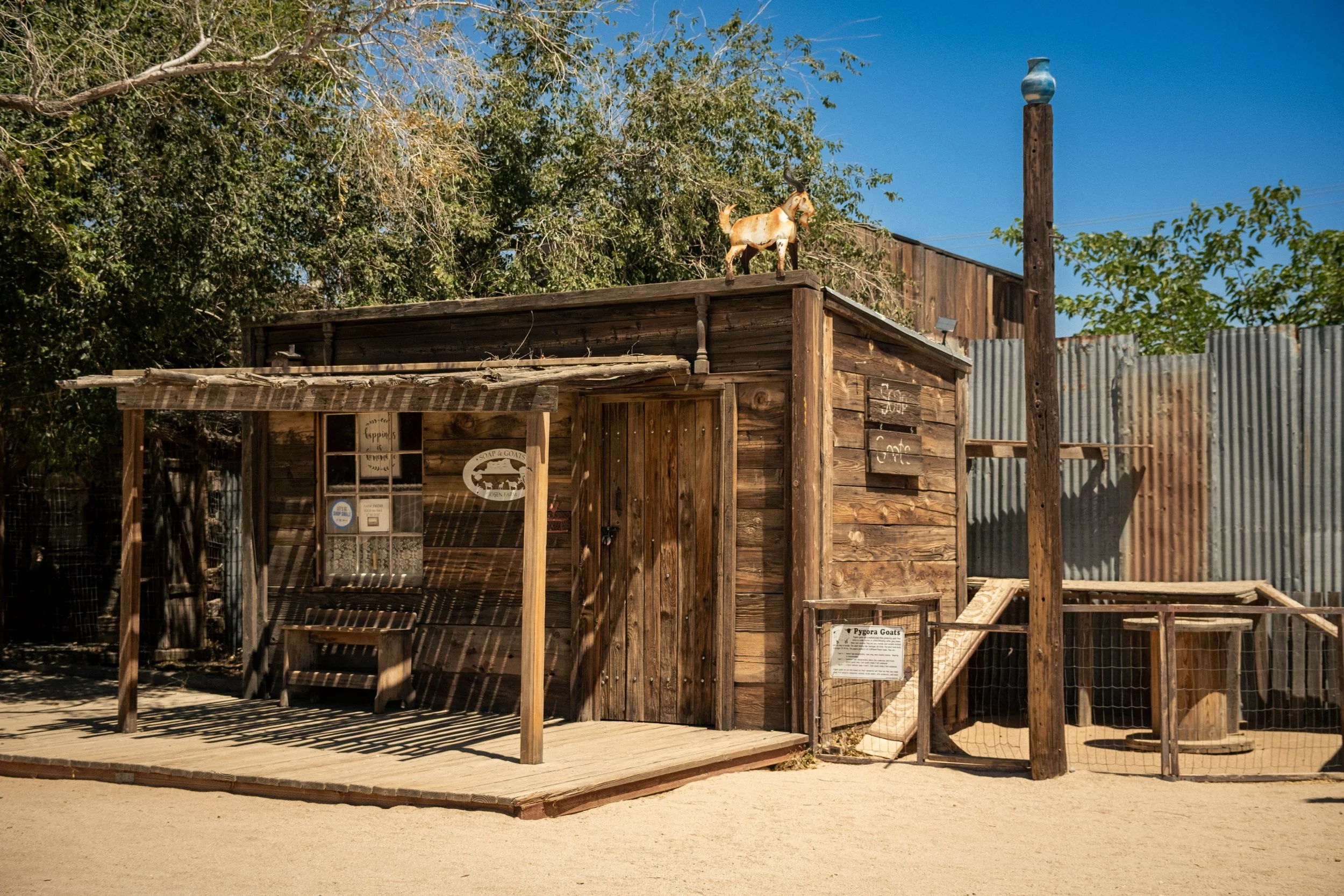 Pioneertown
California
June 2026