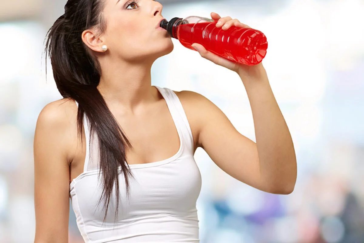 Bebidas energéticas vs bebidas deportivas