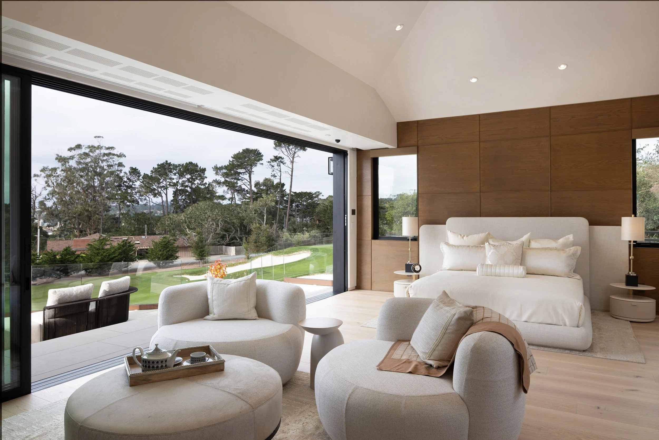 11 165 3364 17MileDriveprimary.jpg