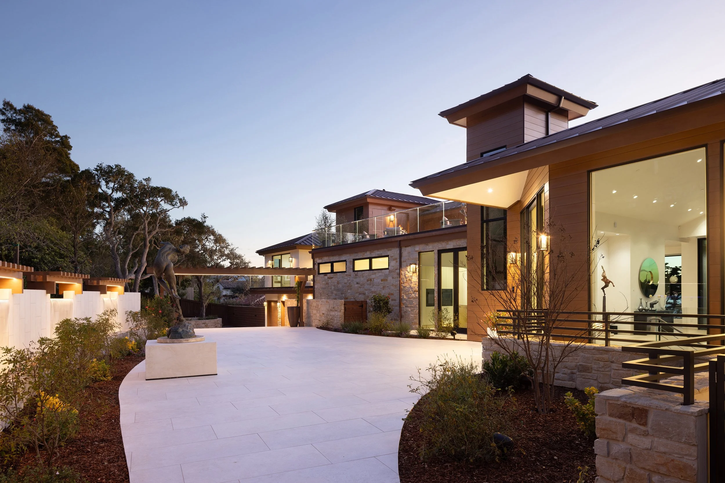 48 150 3364 17MileDriveFront.jpg