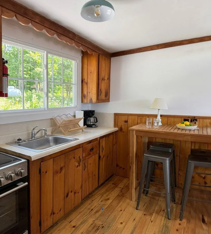 kitchen_2.jpg