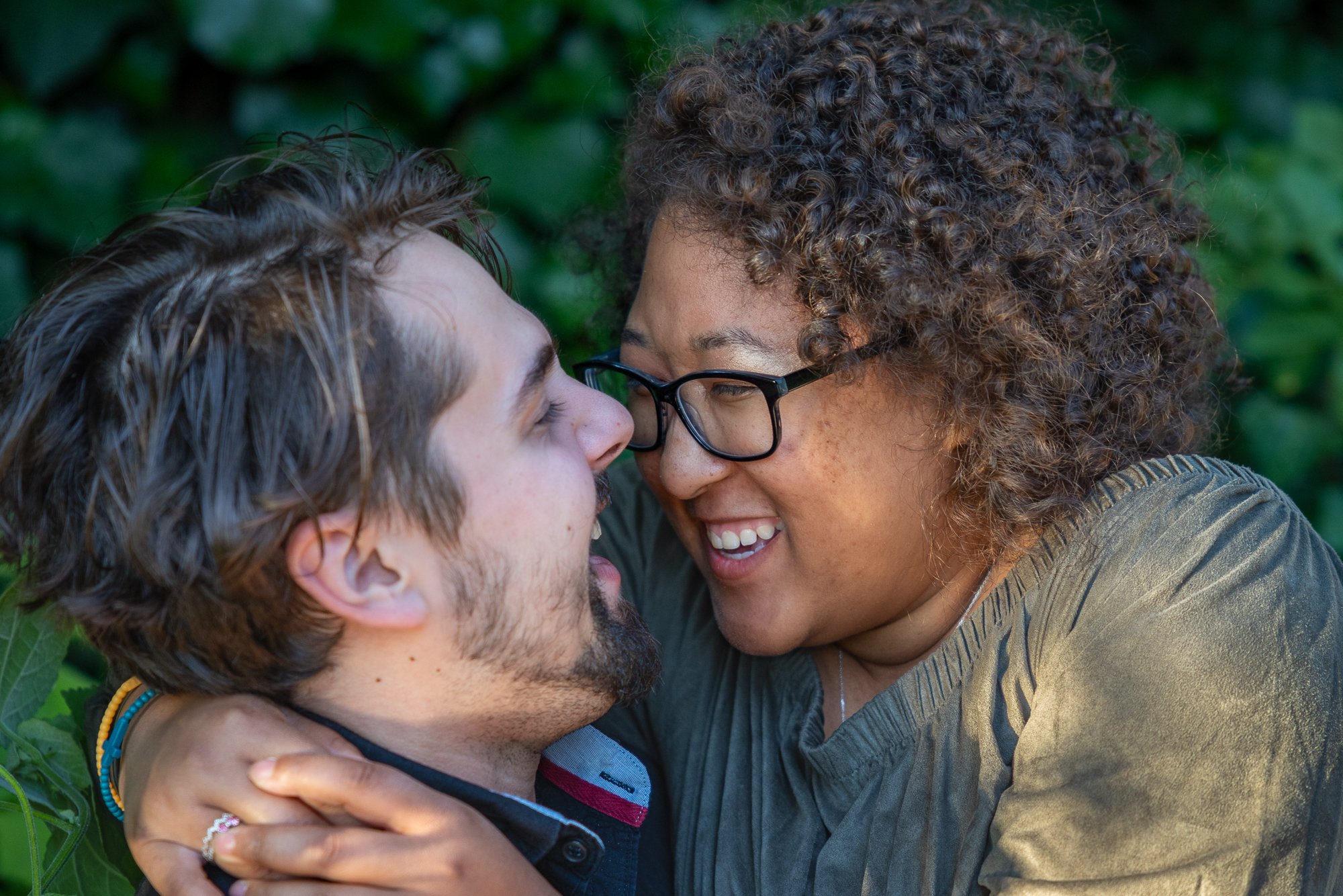 Bay Area couples photographer natural light close portrait, woman laughing with man