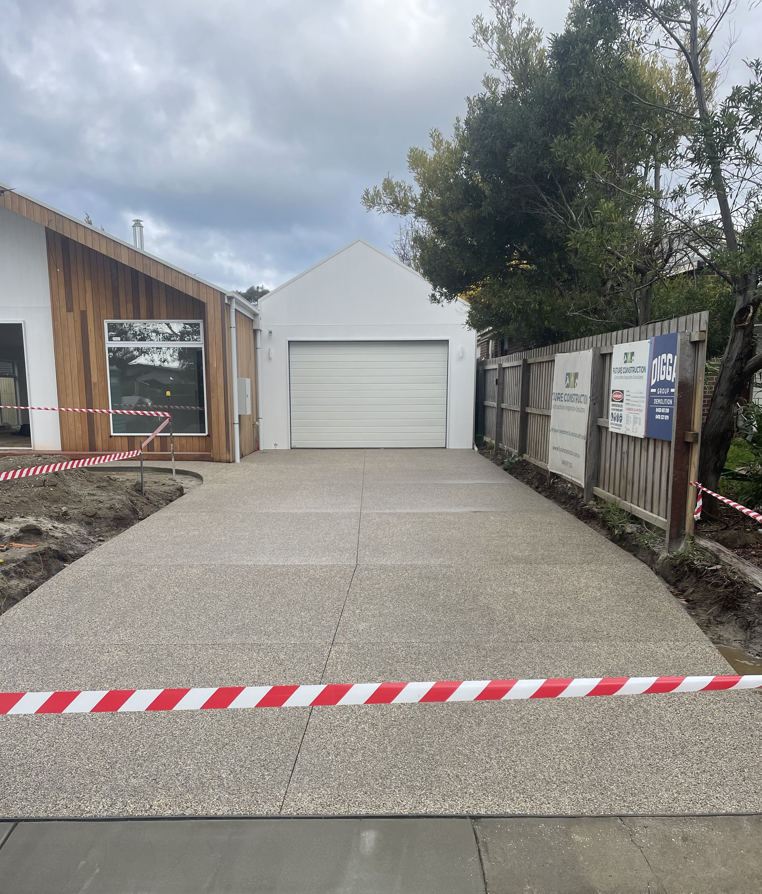 exposed driveway front .jpg