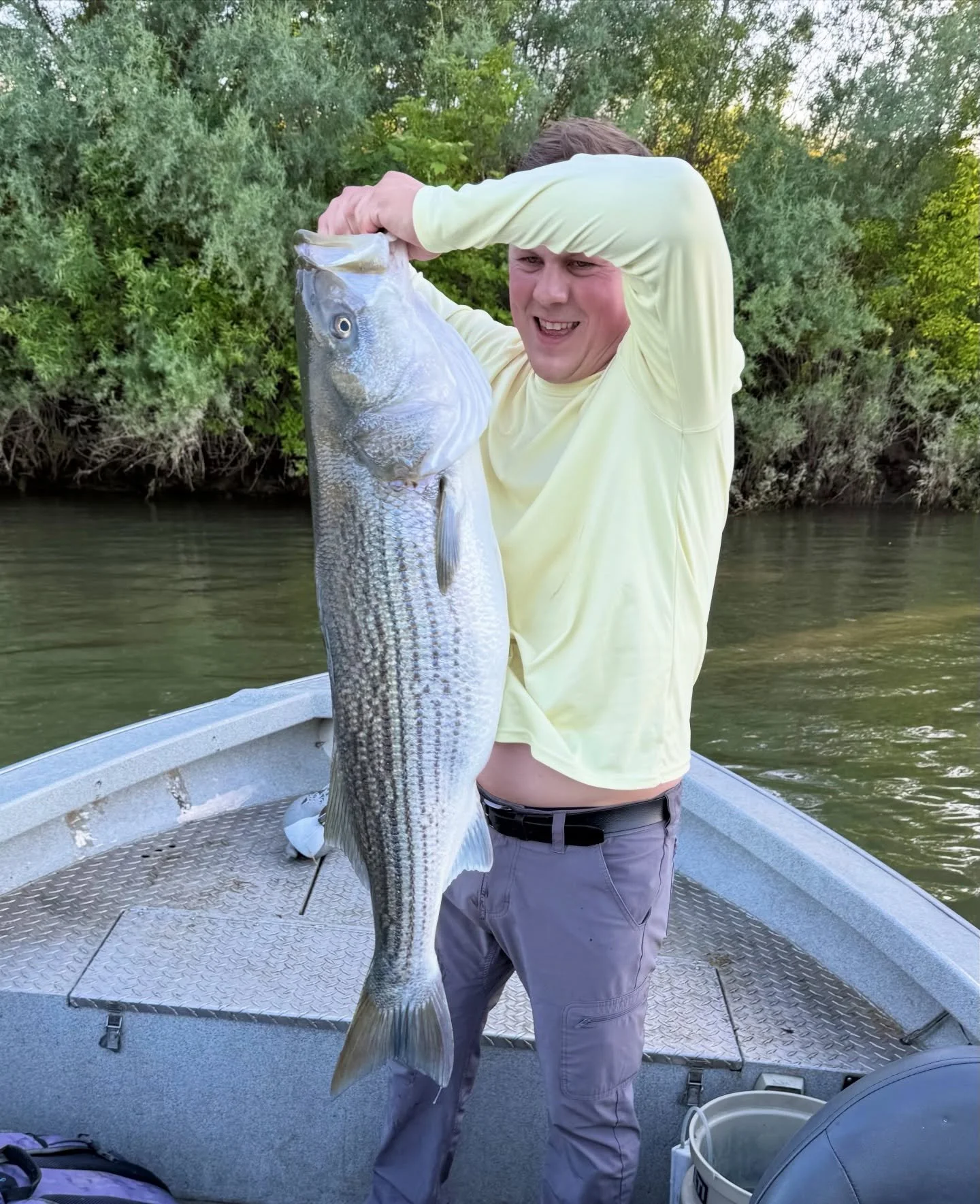 Solid fish 💪💪 
Limits were great, but this made it even better!