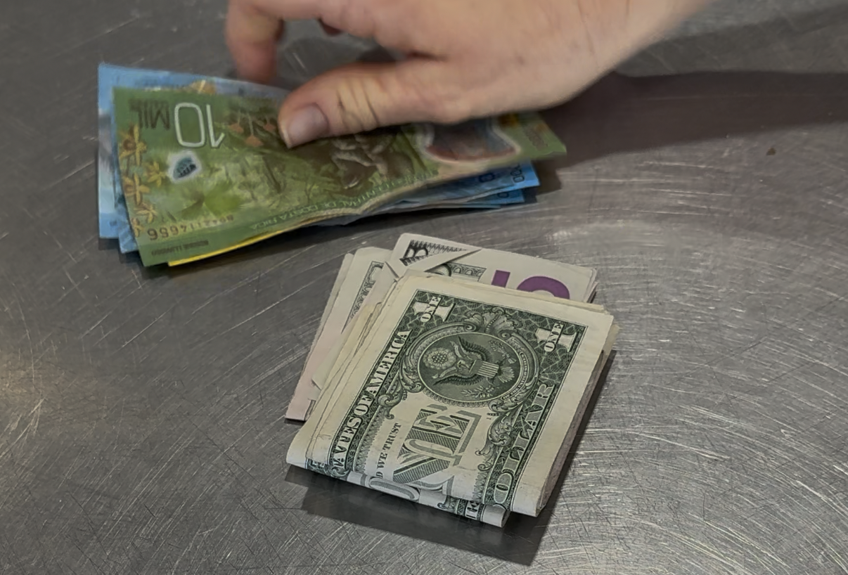 Money in Costa Rica