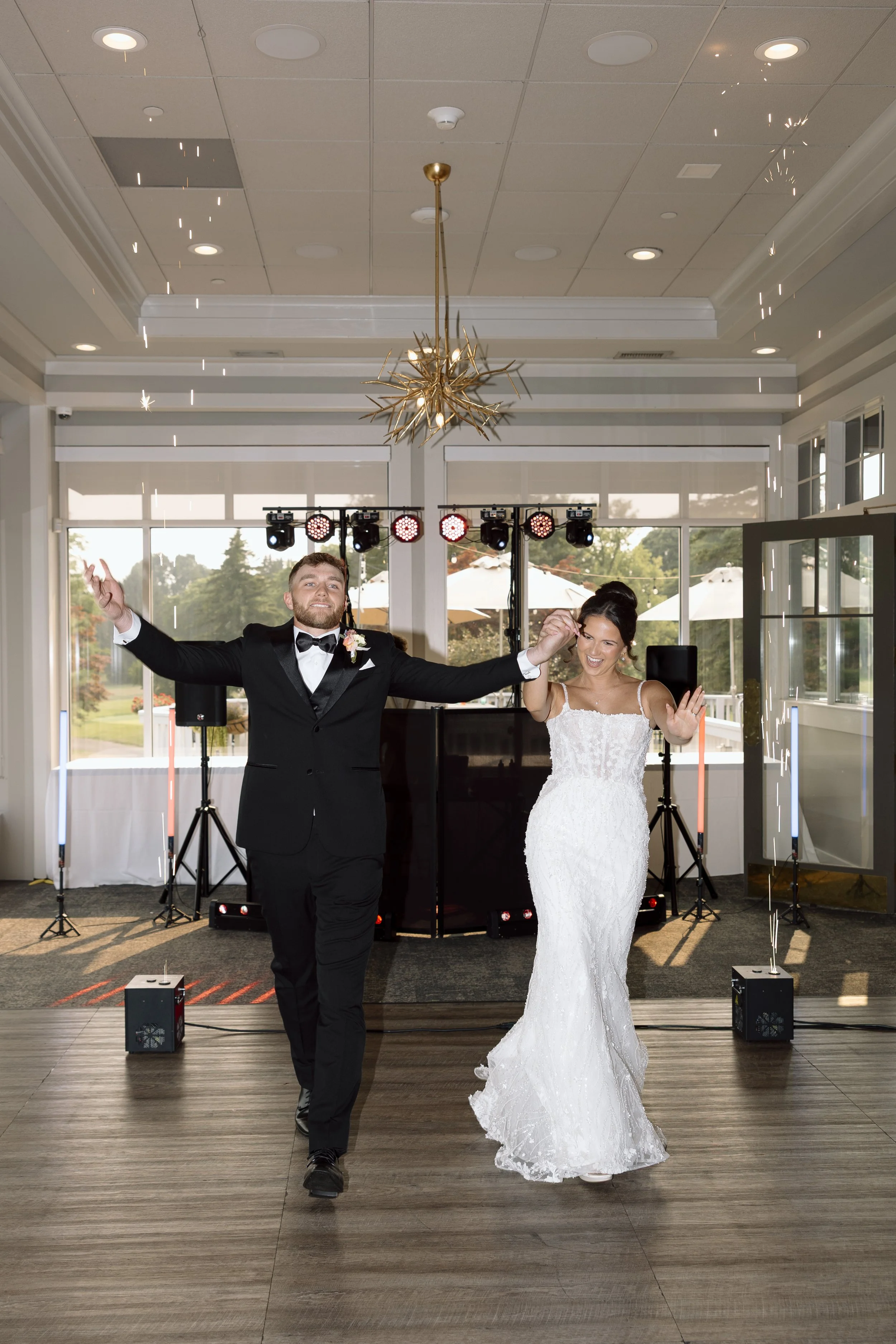 Jessica+JakeSneaks-LaurenBranaganPhotography-32.jpg
