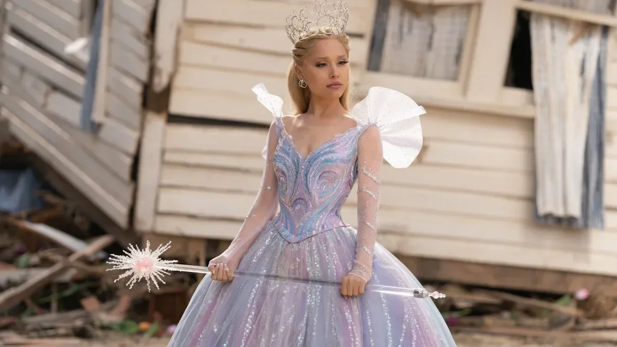 Ariana Grande Makes the Most of What's Salvageable in Wicked: For Good