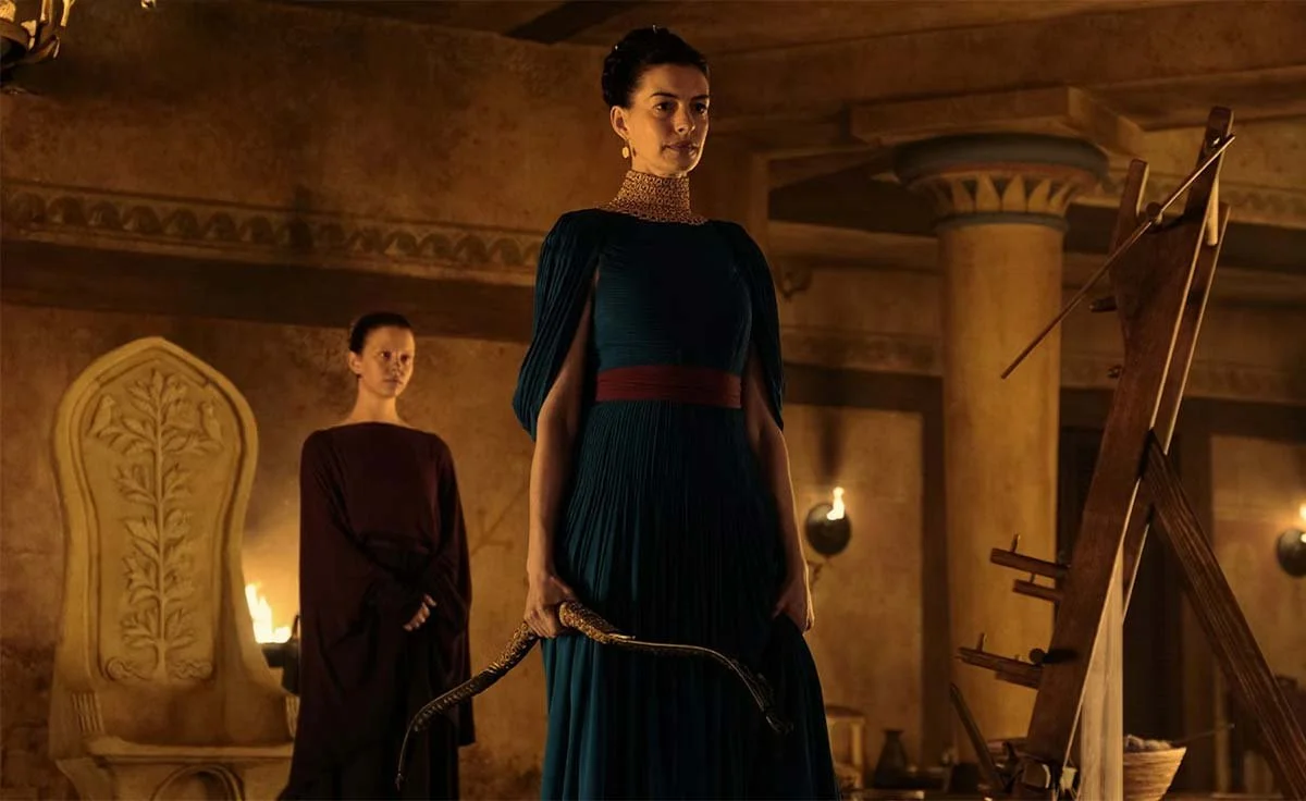 anne hathaway as penelope