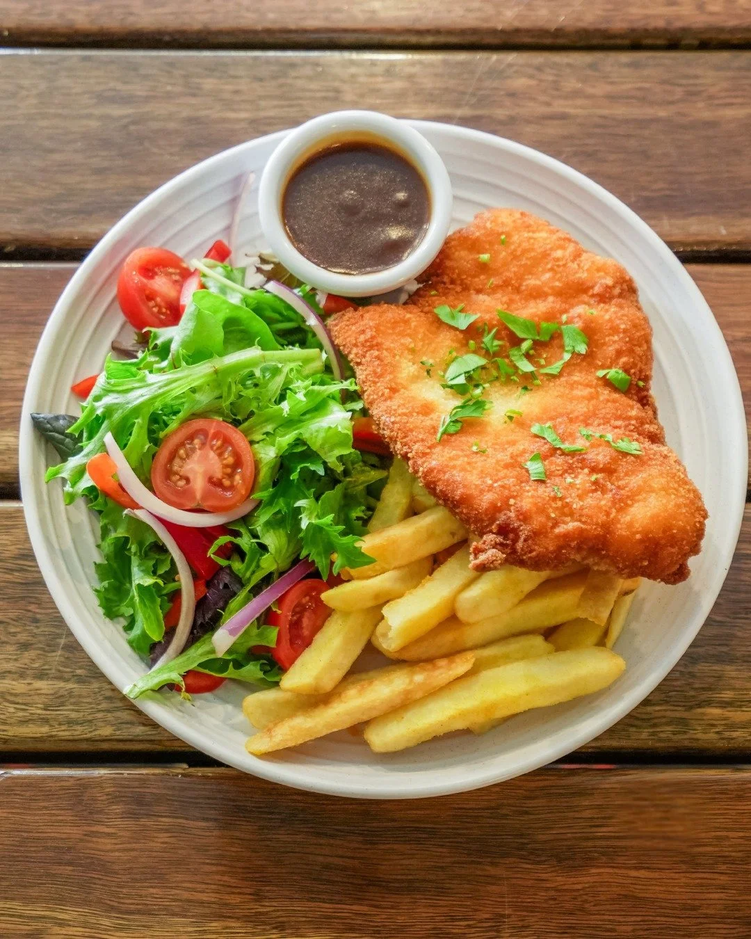 Something changed in our kitchen. 
You're going to want to come see it.

The #newmenu is officially live at #TheSettlersTavern, and this is what we've been working toward since coming under new ownership. 🍽️

Schnitzels. Steaks. Fresh pastas. Pizzas