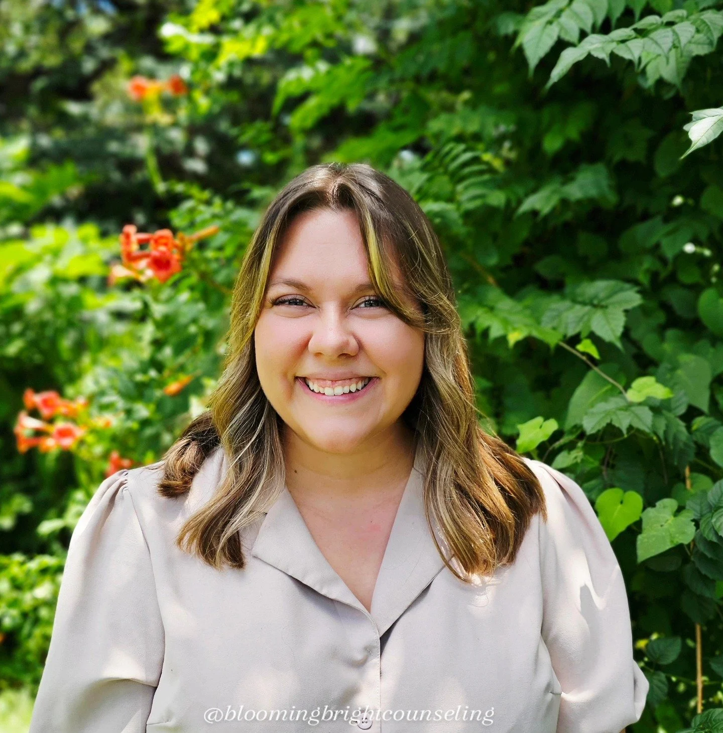 Hi! Im Carolyn, the Founder and Therapist at @bloomingbrightcounseling. I'm so happy you're here! I hope these posts bring a bit of positivity to your day. I love capturing and reflecting on the small beauty nature has to offer, and this is my way of