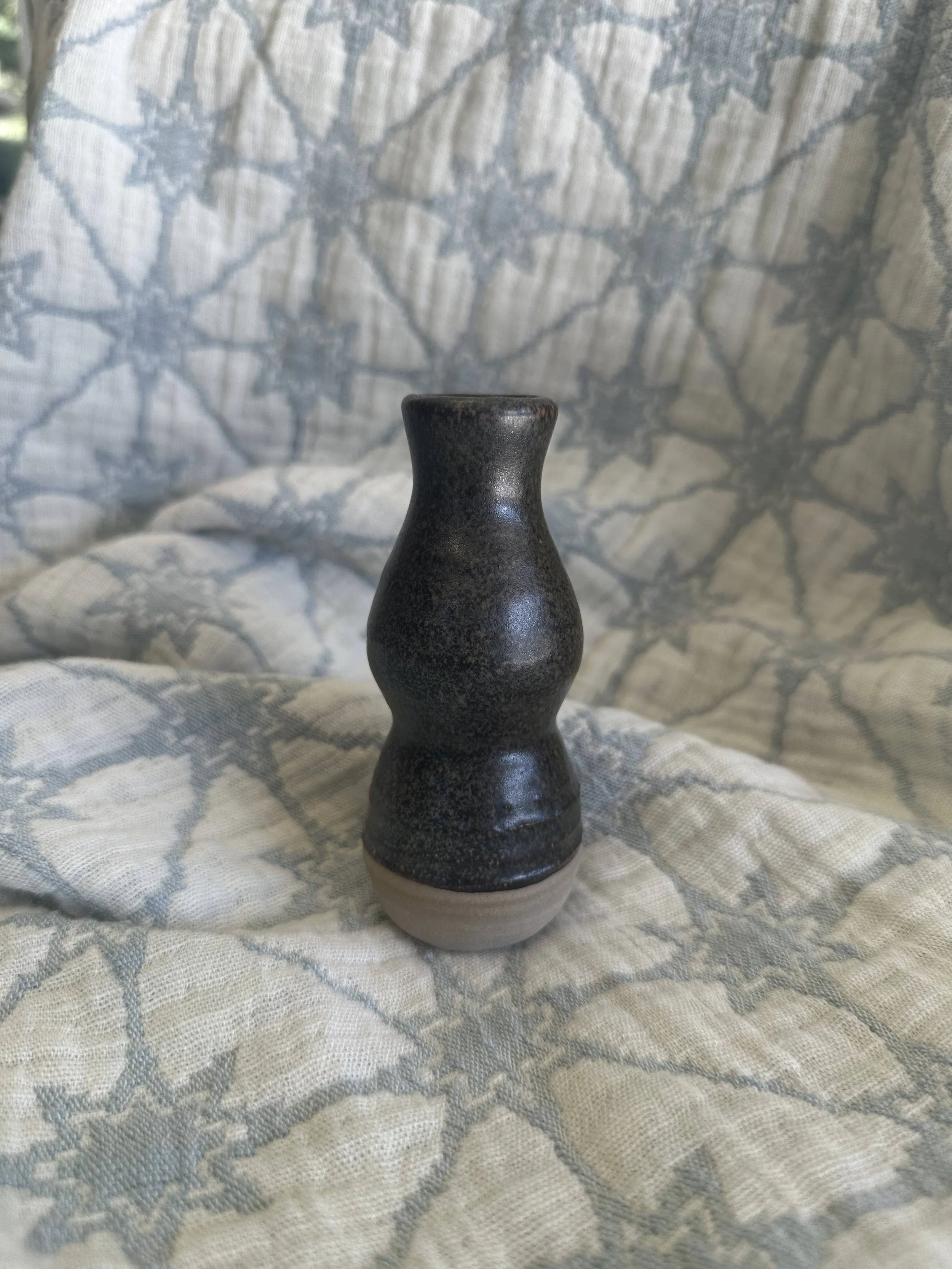 bud vase 01