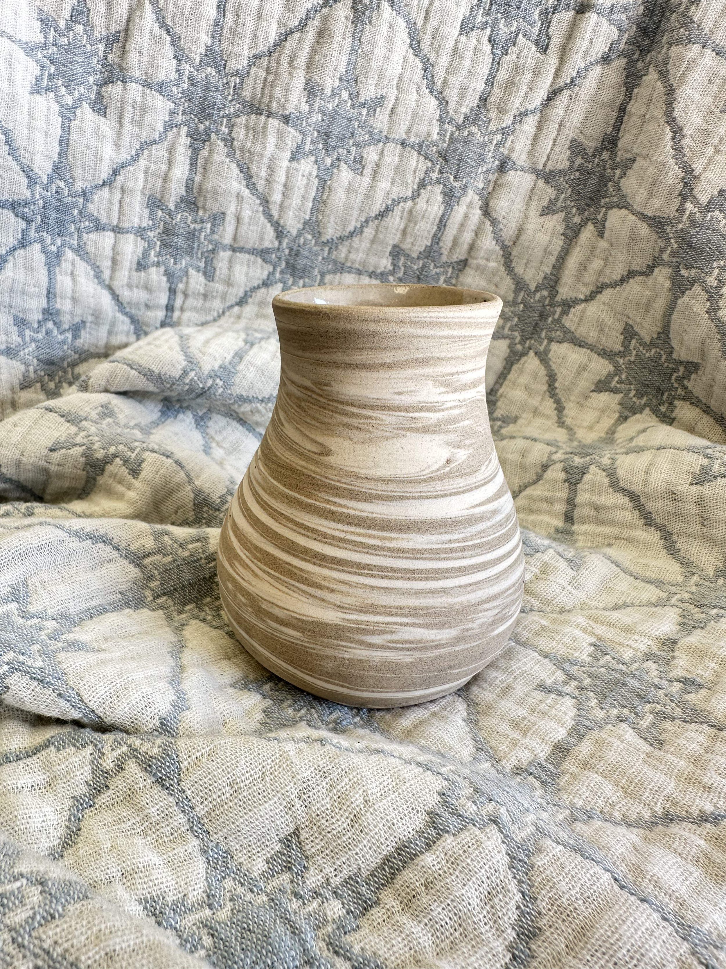 bud vase 08