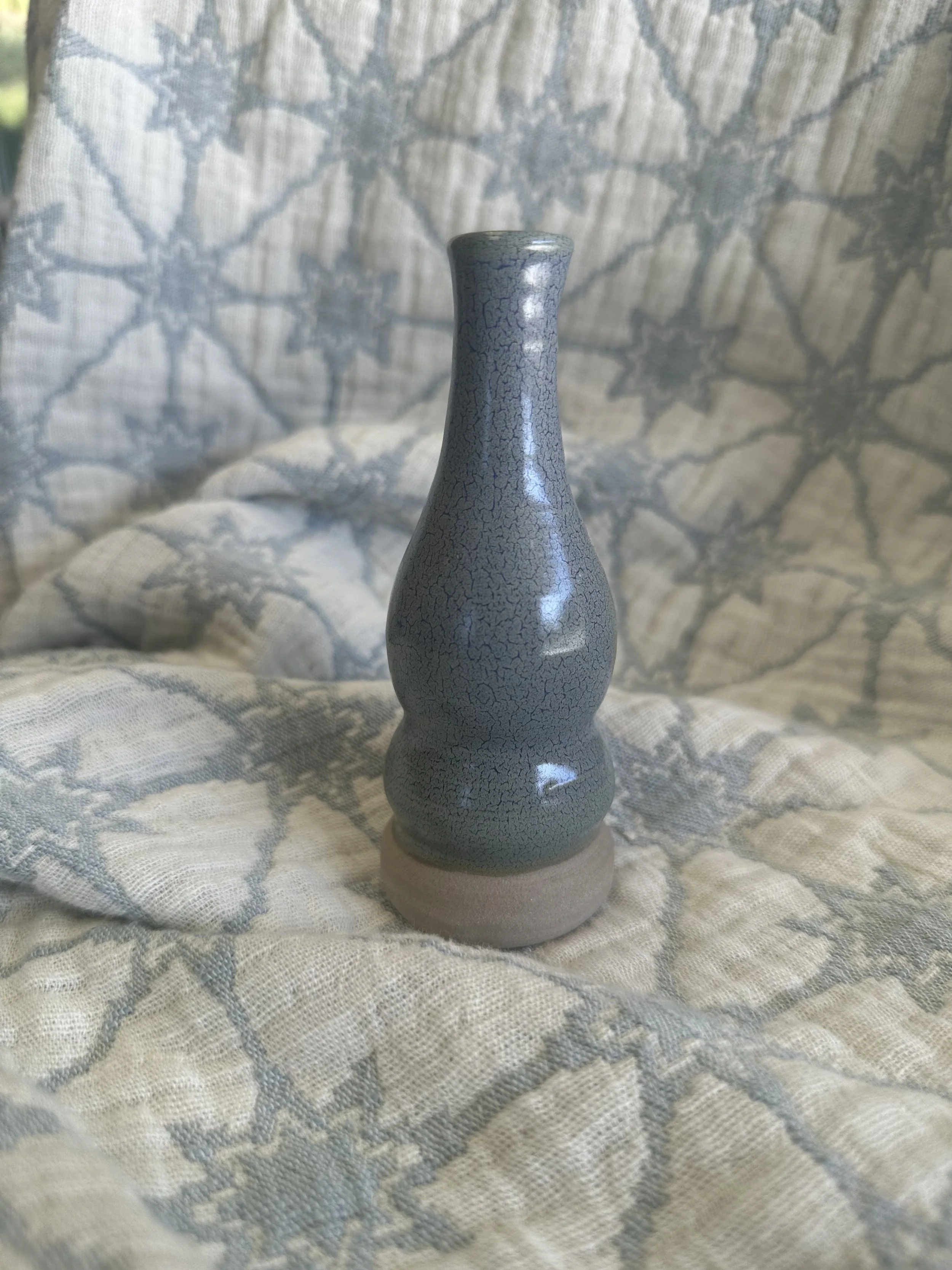 bud vase 06