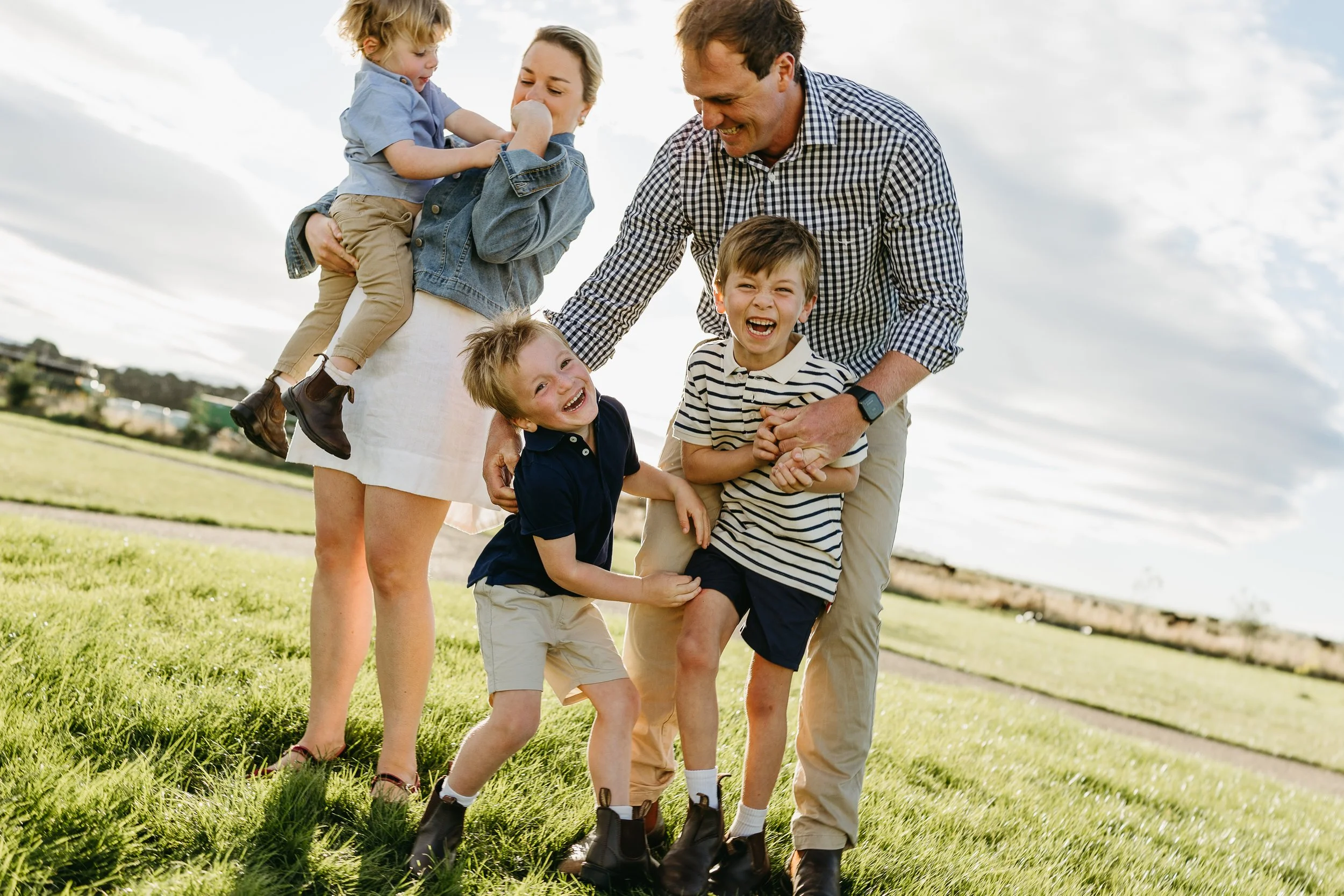 When Family Photos Feel Like a Total Nightmare (But You Still really want them)