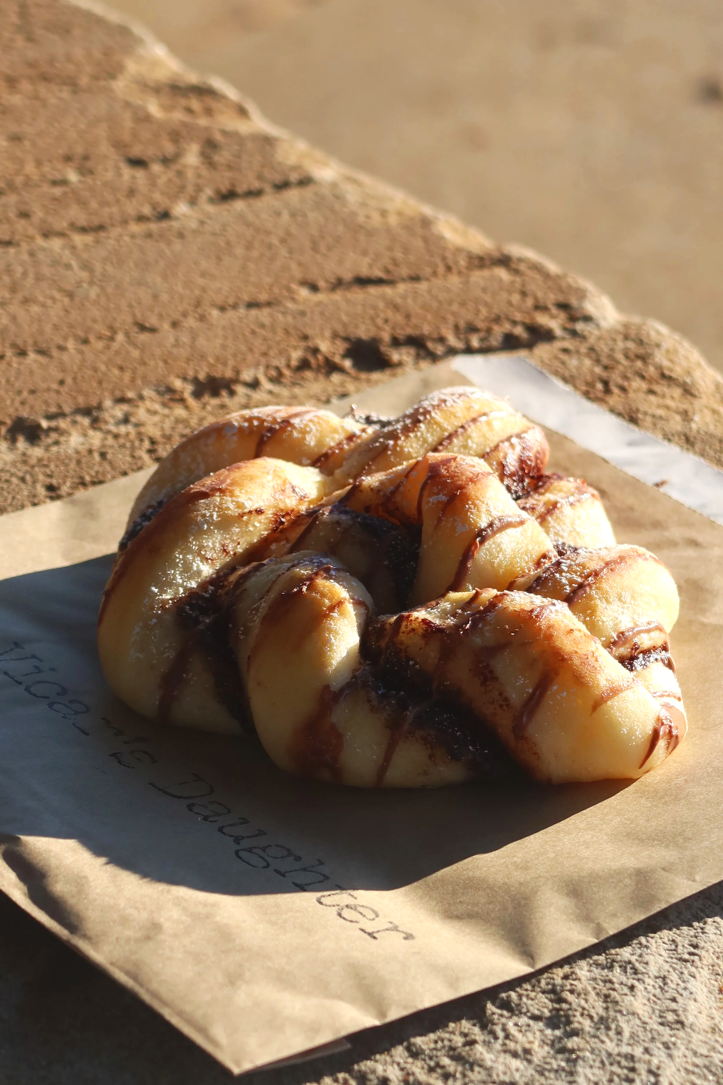 Sweet Vanilla Pretzel with Nutella