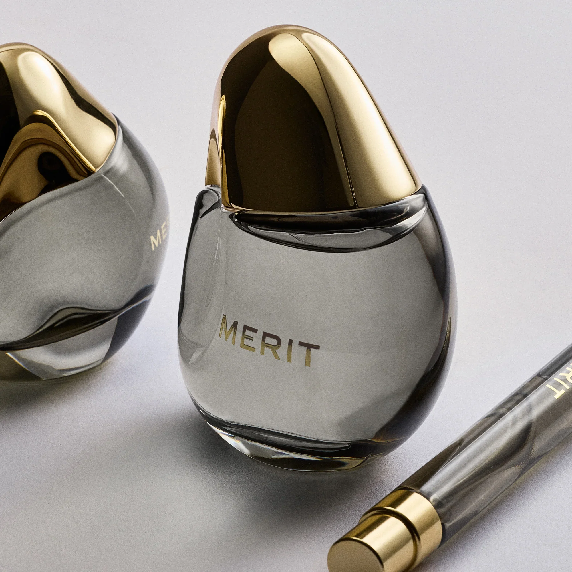 Retrospect L’extrait de Parfum | Merit Beauty