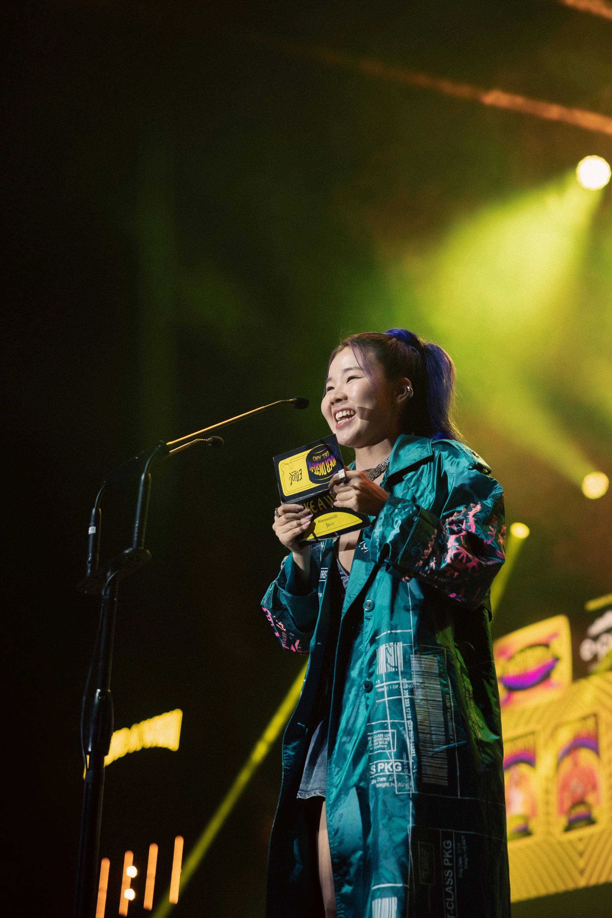 chingu amiga presentando los eliot 2025