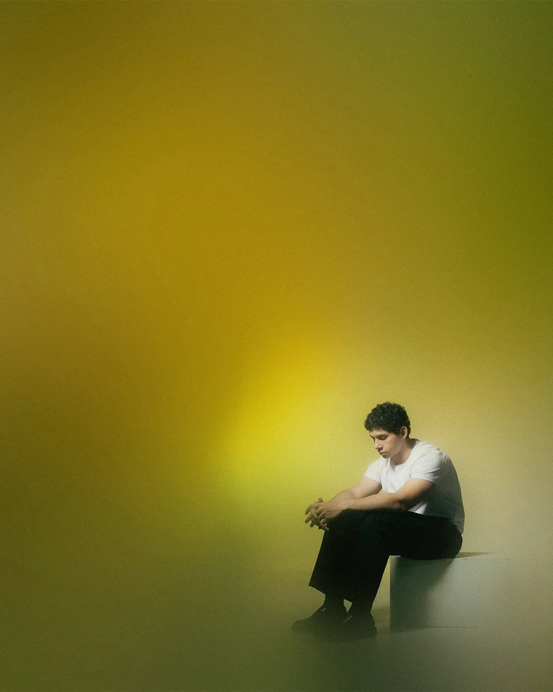 📷 covers y visuales para &lsquo;rehacer&rsquo; de @carlosmeoli 💛

este un proyecto que me tiene muy contenta con todo lo que hay alrededor. gracias medi por elegirme para tu &aacute;lbum debut, he amado el proceso y obvio que hayamos podido constru