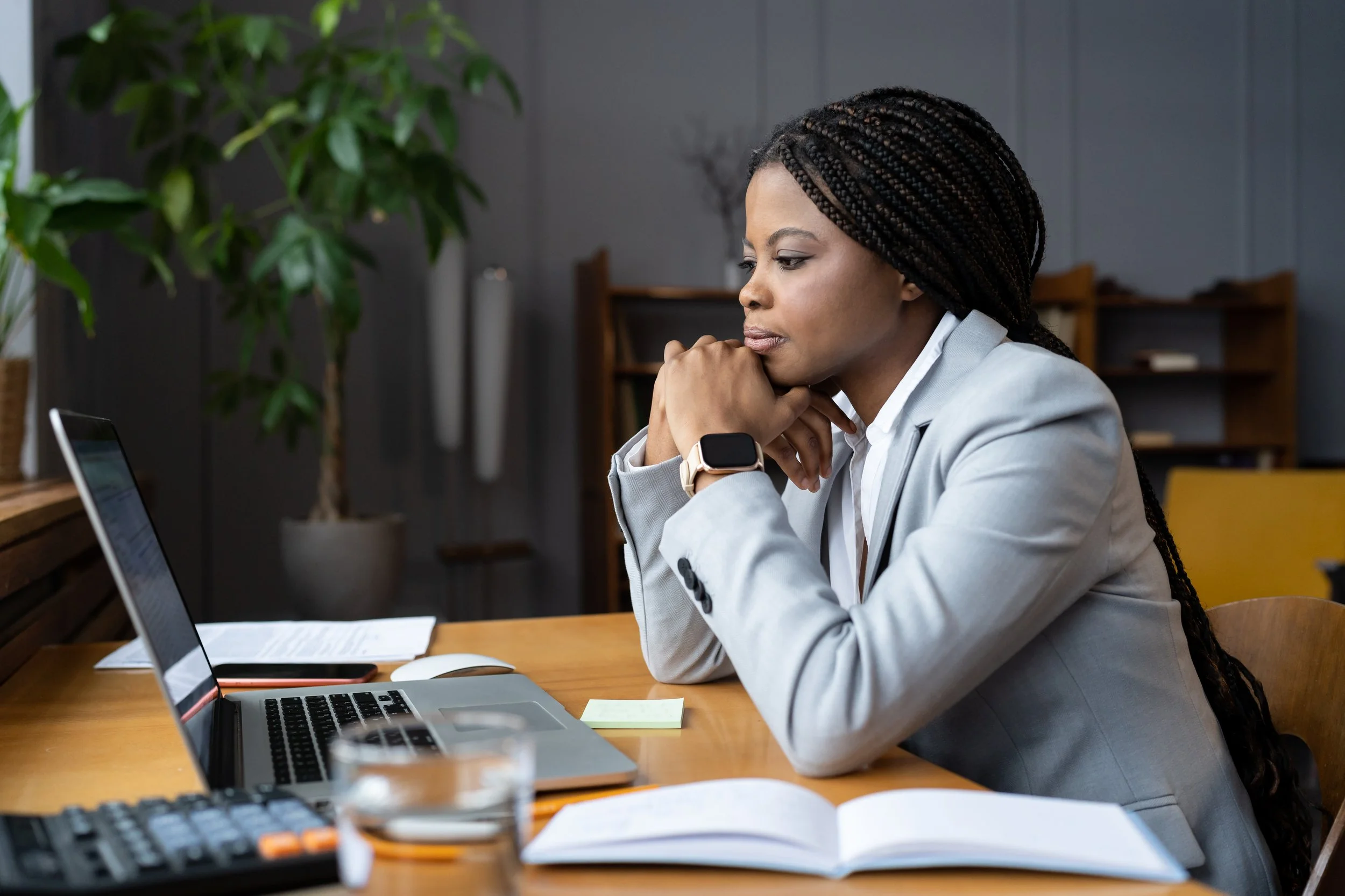 7 Practical Strategies for Young Professionals Bored at Work