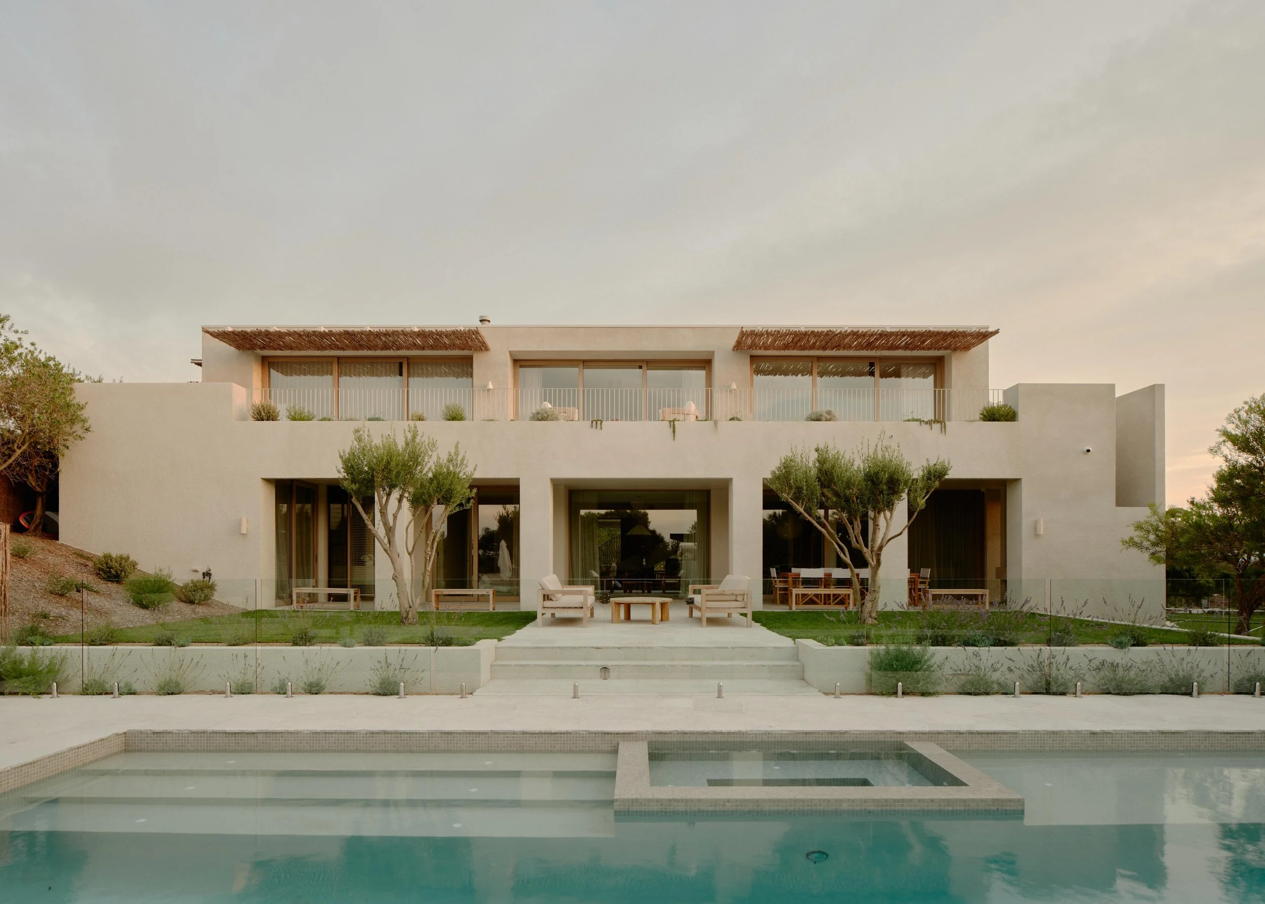 Peninsula House.jpeg