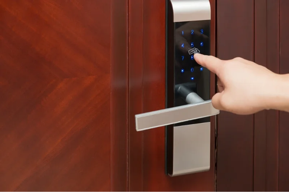 Benefits of Keyless Entry Systems for Residential Properties