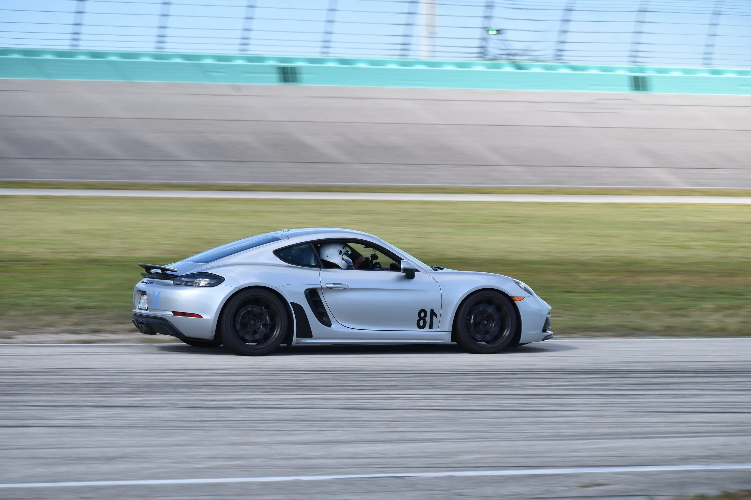 Mental performance coaching in a Porsche Cayman GTS