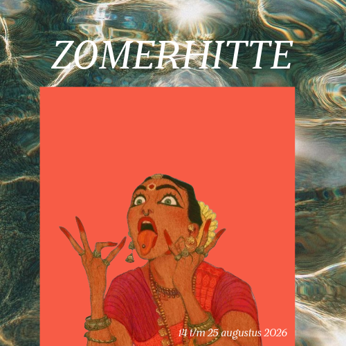 Een poster met de titel 'Zomerhitte' boven een afbeelding van een vrouw in kleurrijke kleding en opvallende sieraden, met een gedurfde uitdrukking. Onder de afbeelding staat de datum '14 t/m 25 augustus 2026'.