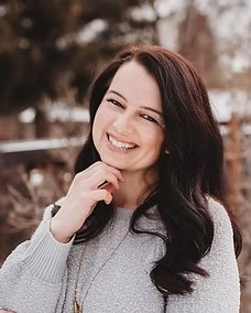 Bree Despain Headshot