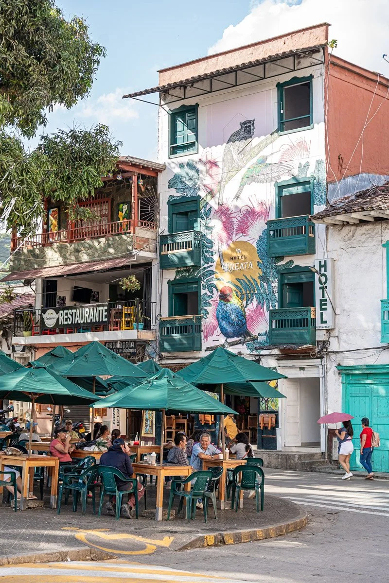 Colombia-0572Low res.jpg