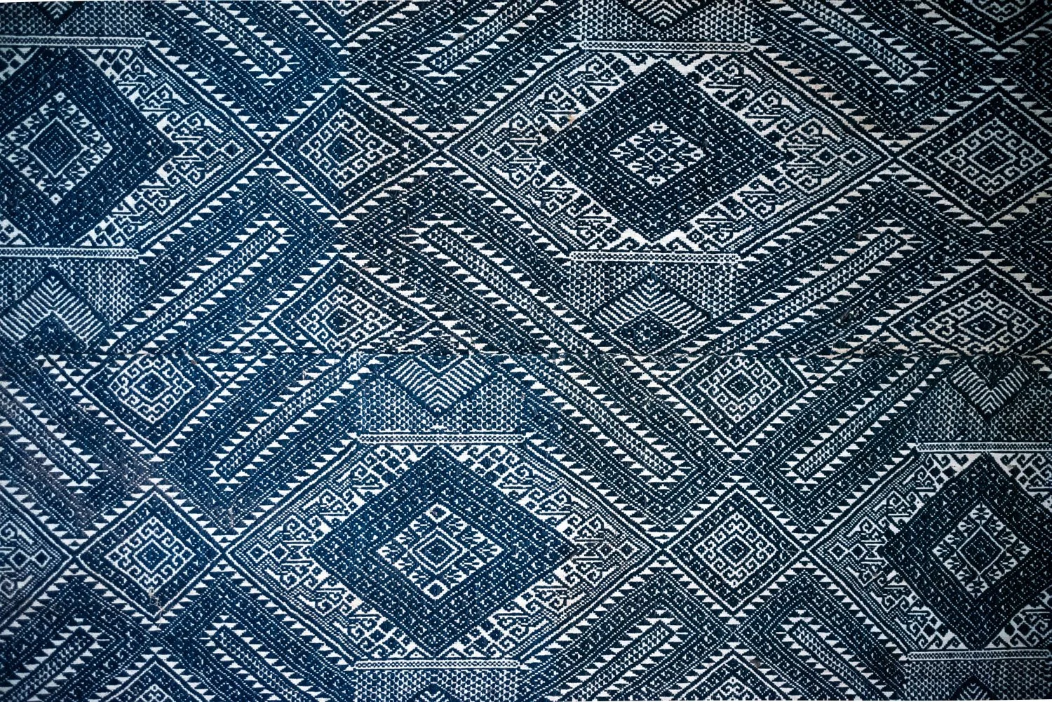 Lao Silk - 9459.jpg