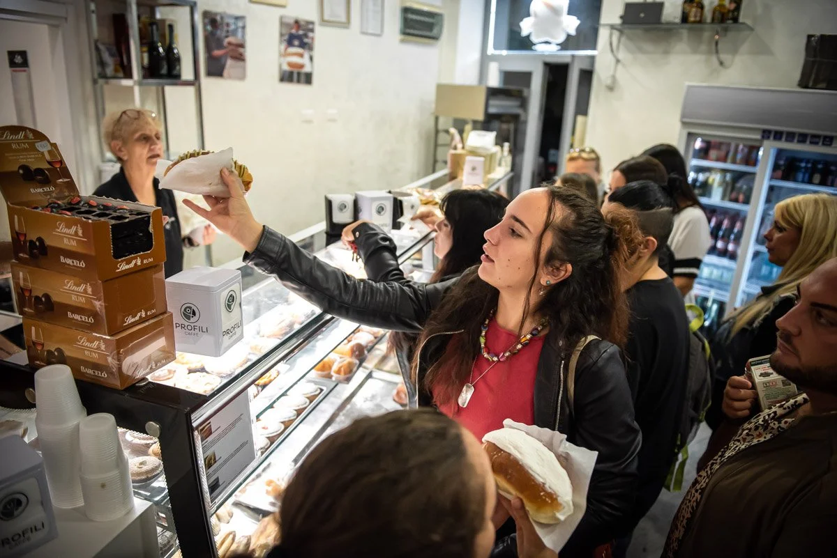 Night bakeries-3440 - LowRes.jpg