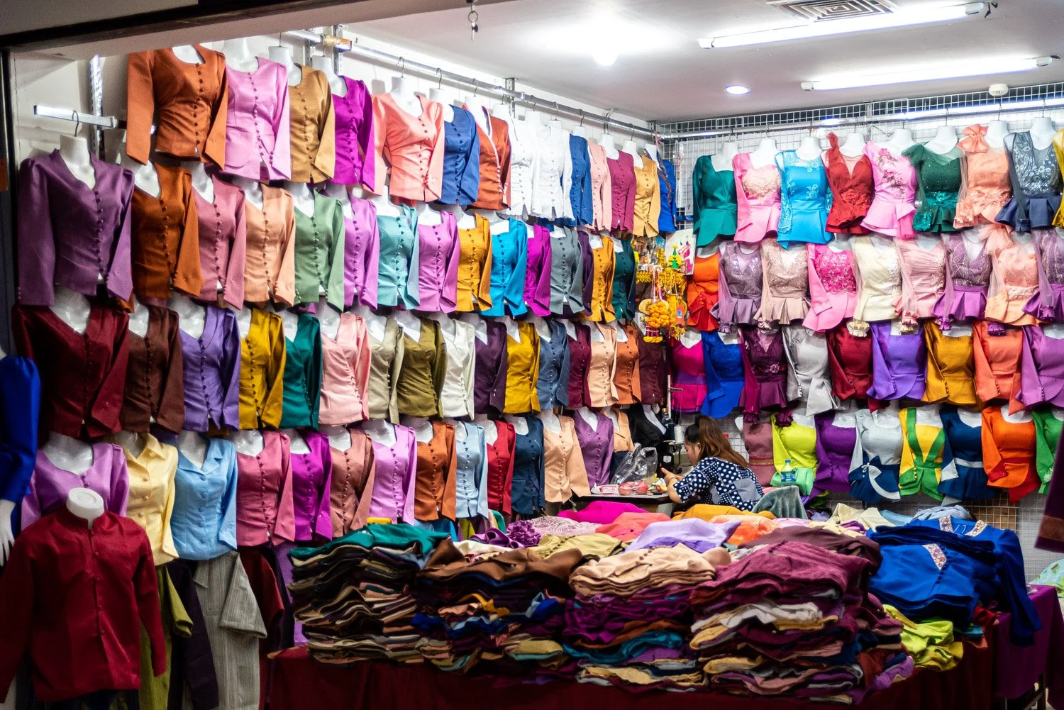 Lao Silk - 9034.jpg